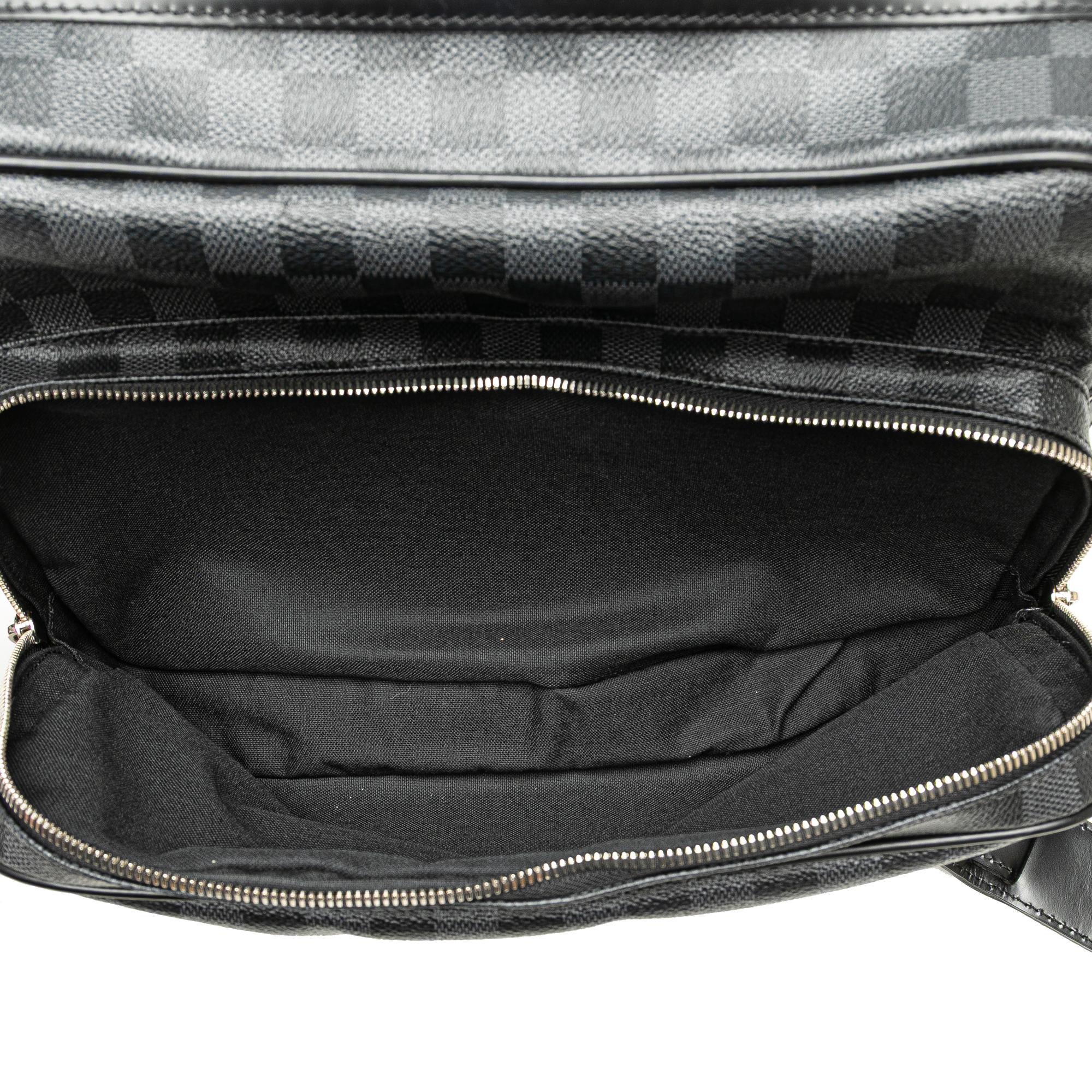 Louis Vuitton Damier Graphite Sac Leoh