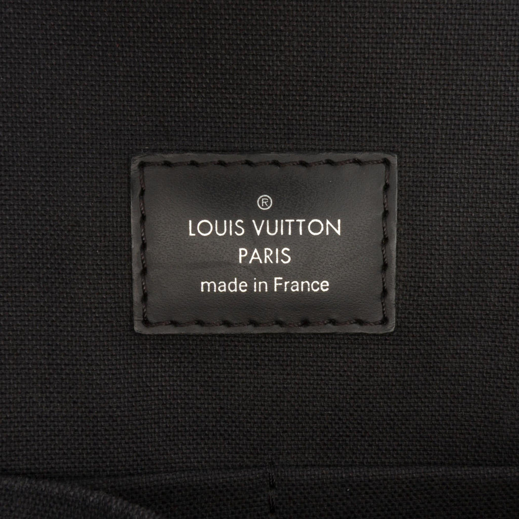 Louis Vuitton Damier Graphite Skyline Messenger MM