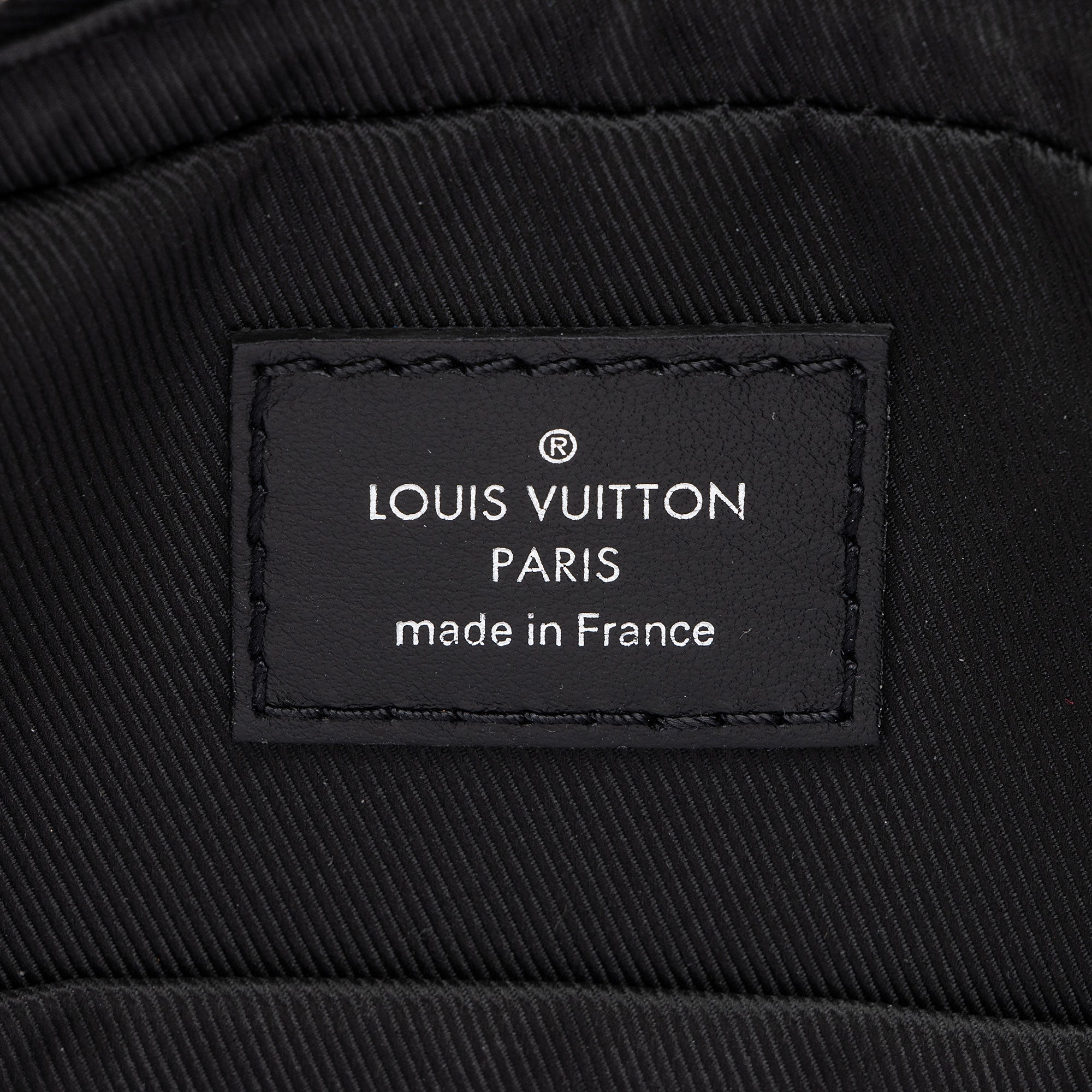Louis Vuitton Damier Graphite Trio Messenger (SHF-7W9tQn)