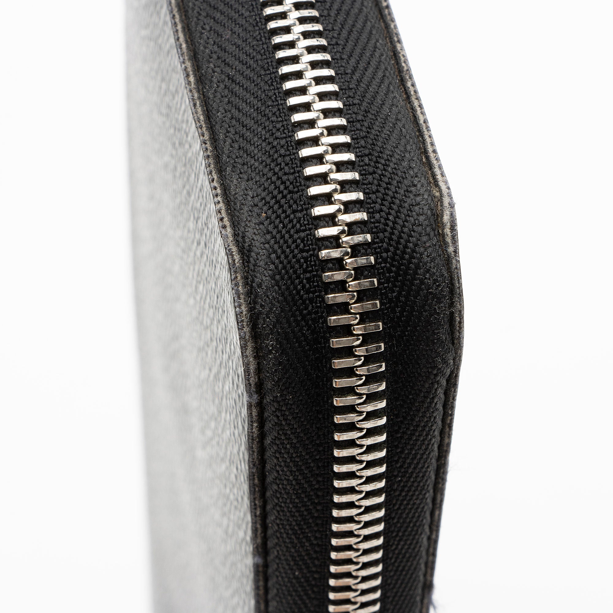 Louis Vuitton Damier Graphite Zippy Organizer Wallet