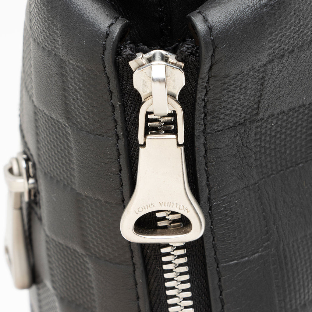 Louis Vuitton Damier Infini Discovery PM Messenger