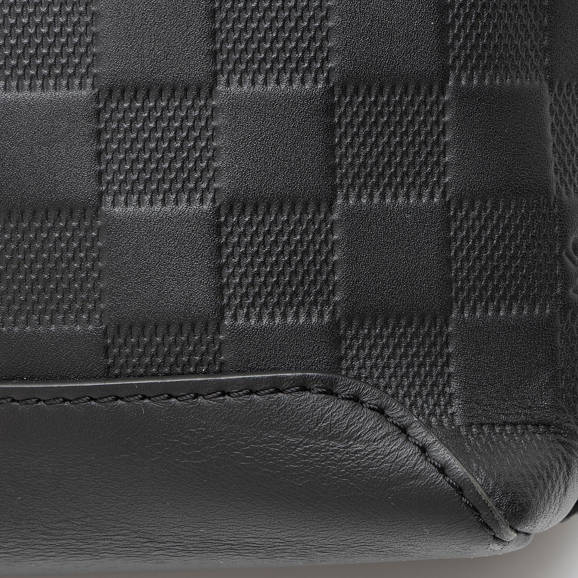 Louis Vuitton Damier Infini Discovery PM Messenger