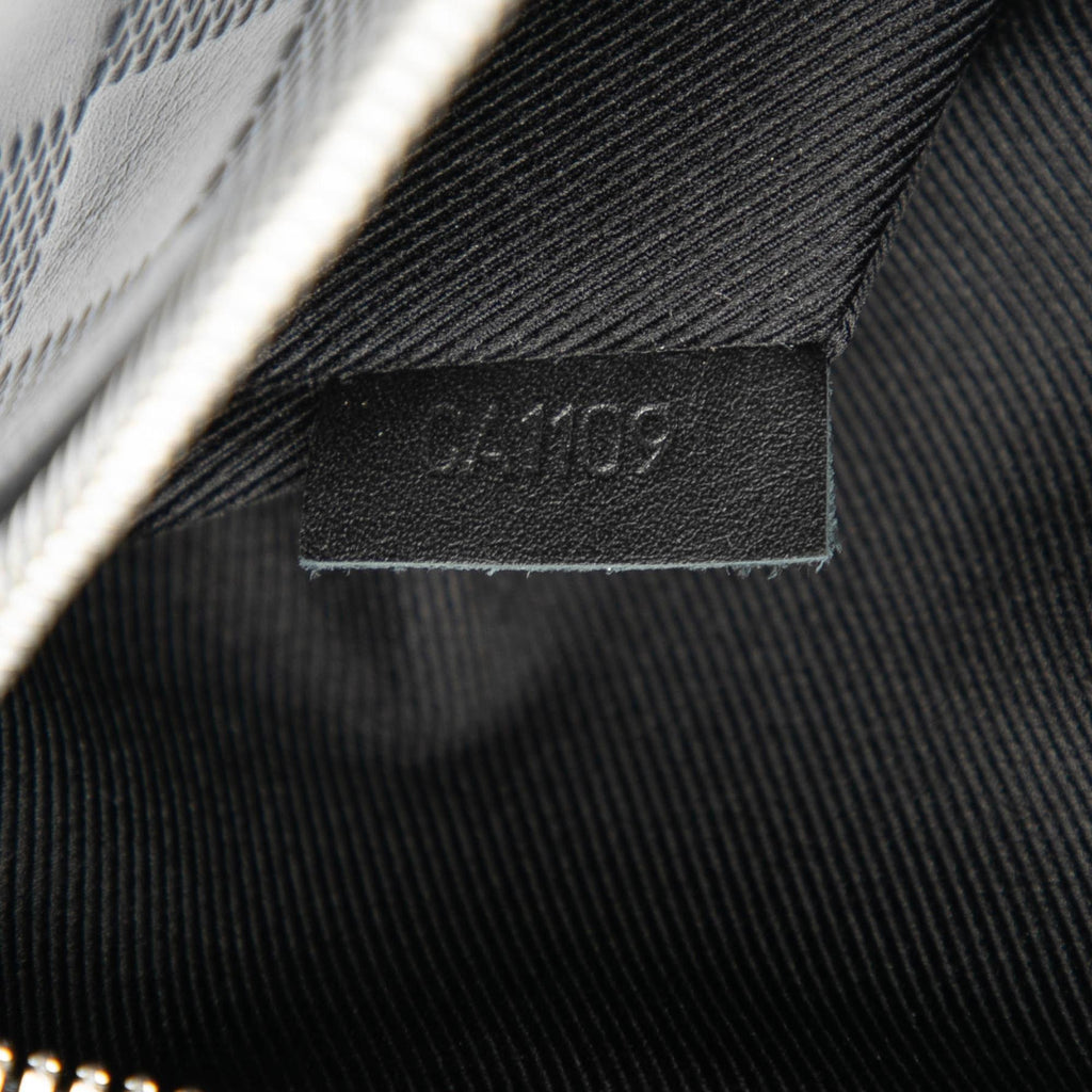 Louis Vuitton Damier Infini District PM