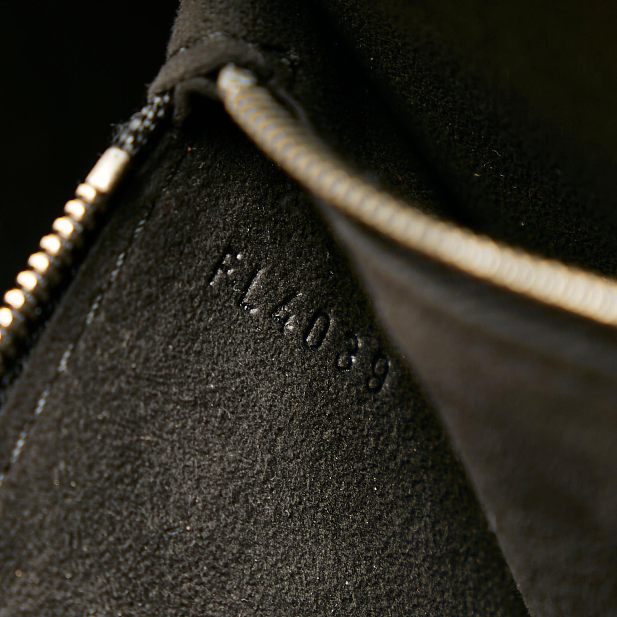 Louis Vuitton Electric Epi Pont Neuf GM (SHG-28804)