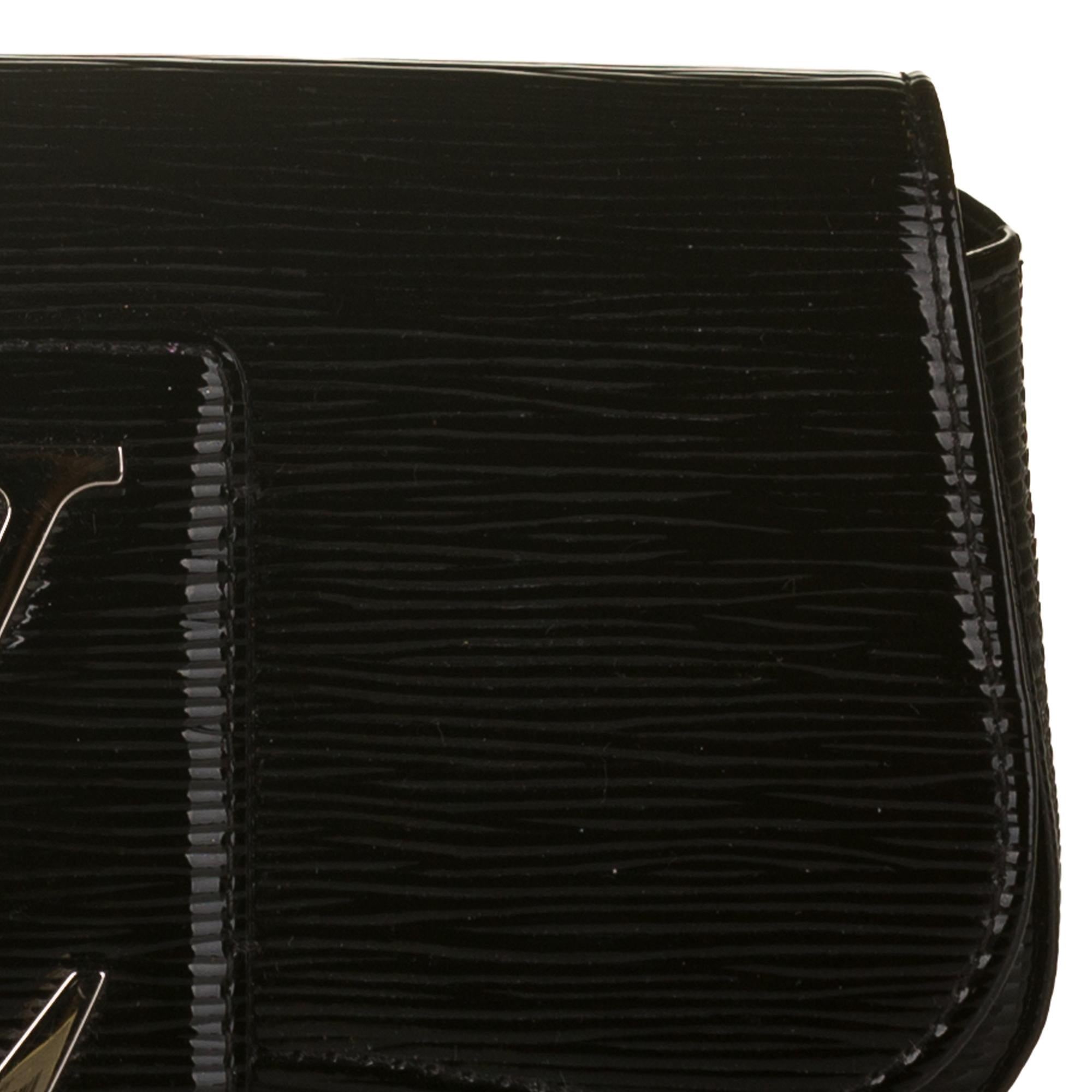 Louis Vuitton Electric Epi Sobe Clutch (SHG-34553)
