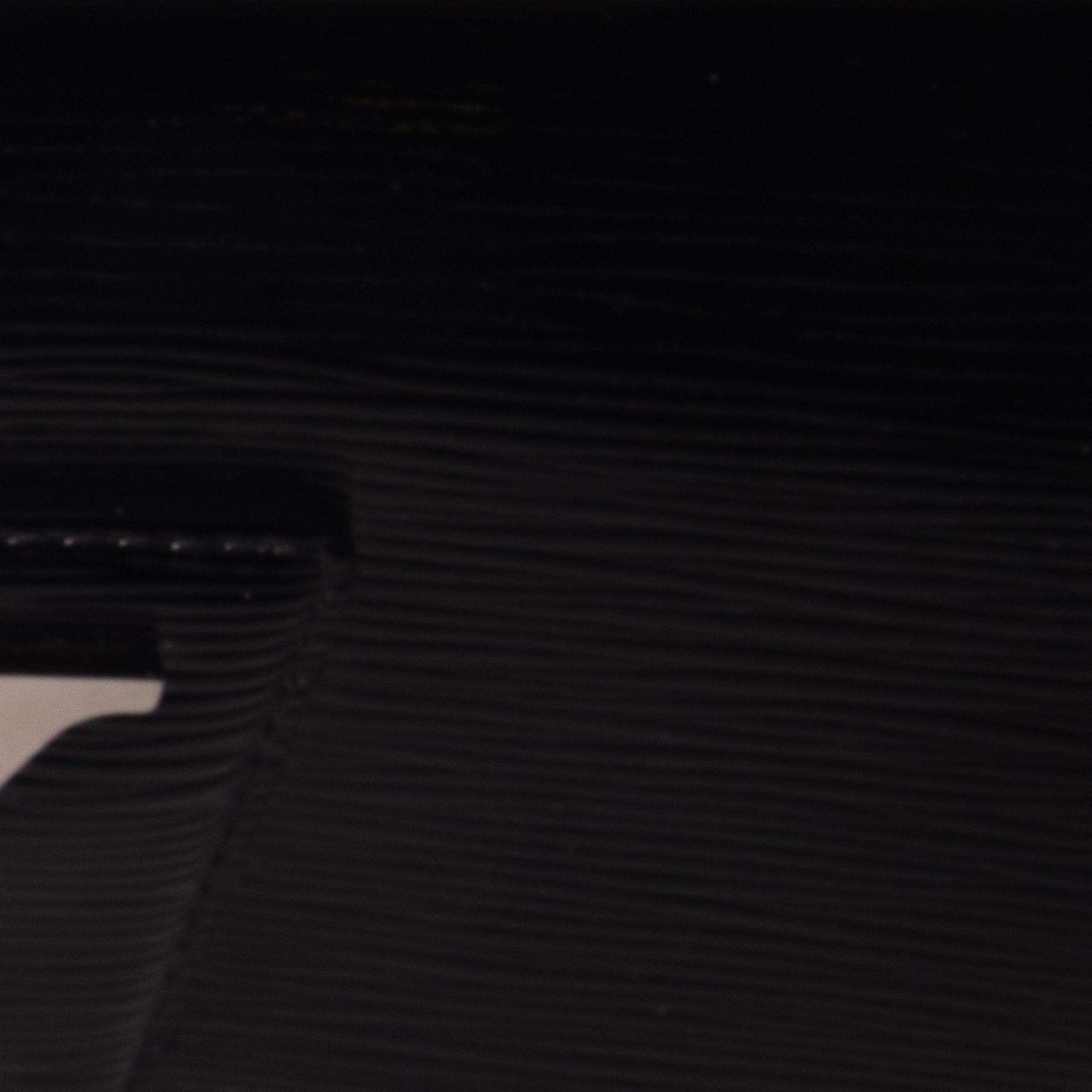 Louis Vuitton Electric Epi Sobe Clutch (SHG-34553)