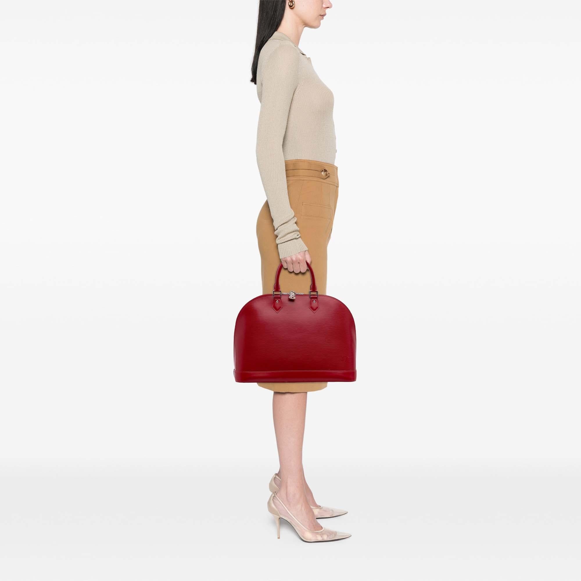 Louis Vuitton Epi Alma GM
