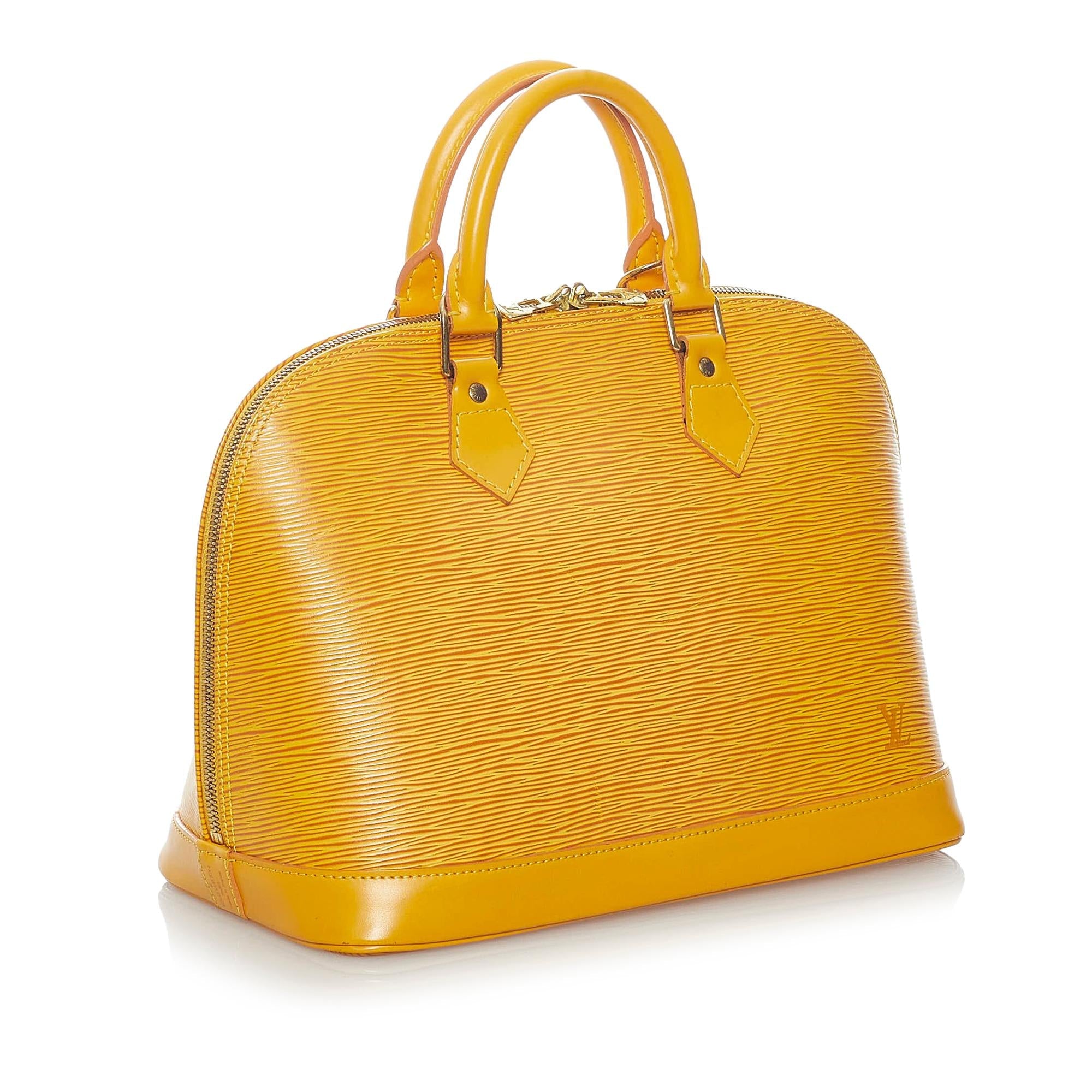 Louis Vuitton Epi Alma PM (SHG-30675)