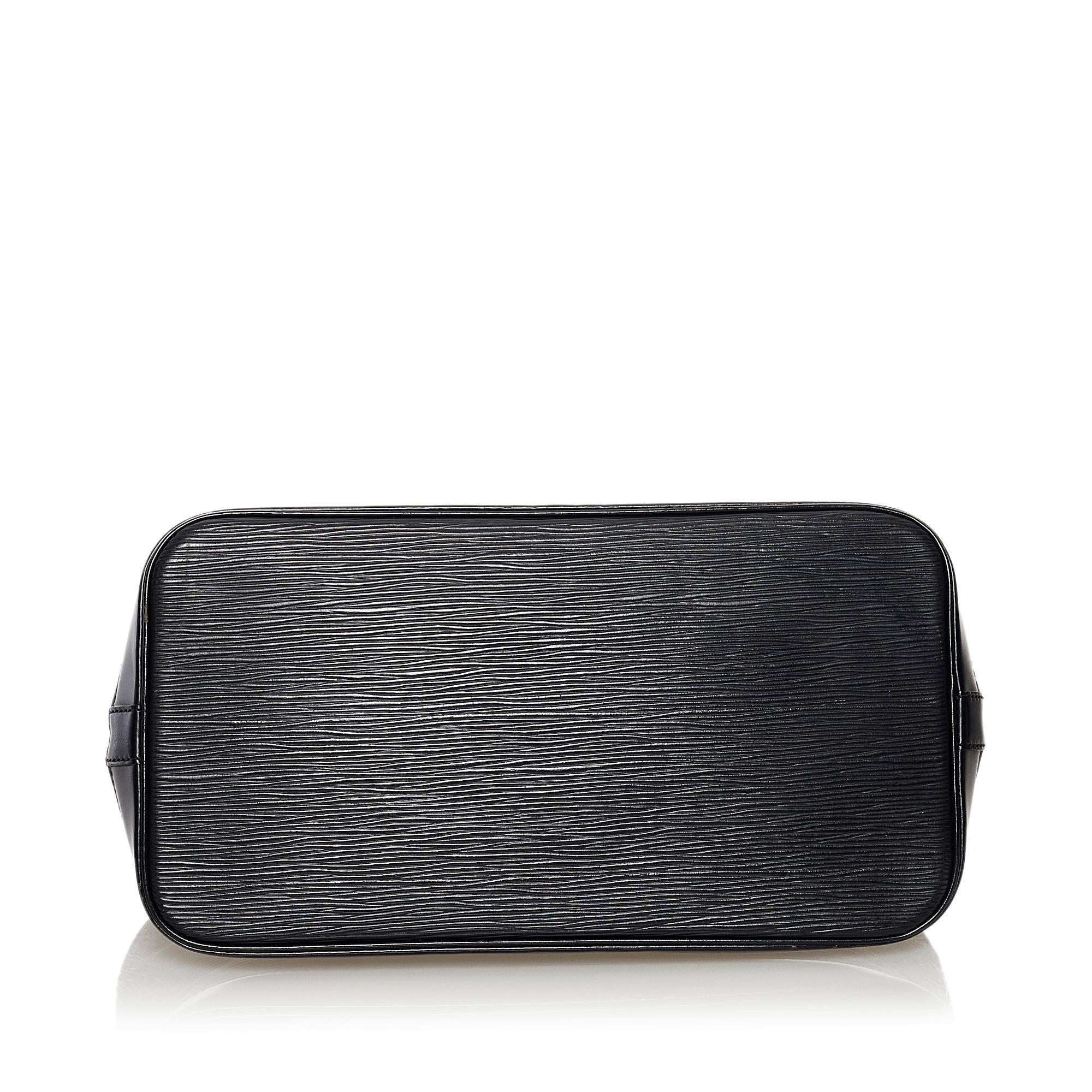 Louis Vuitton Epi Alma PM (SHG-33323)
