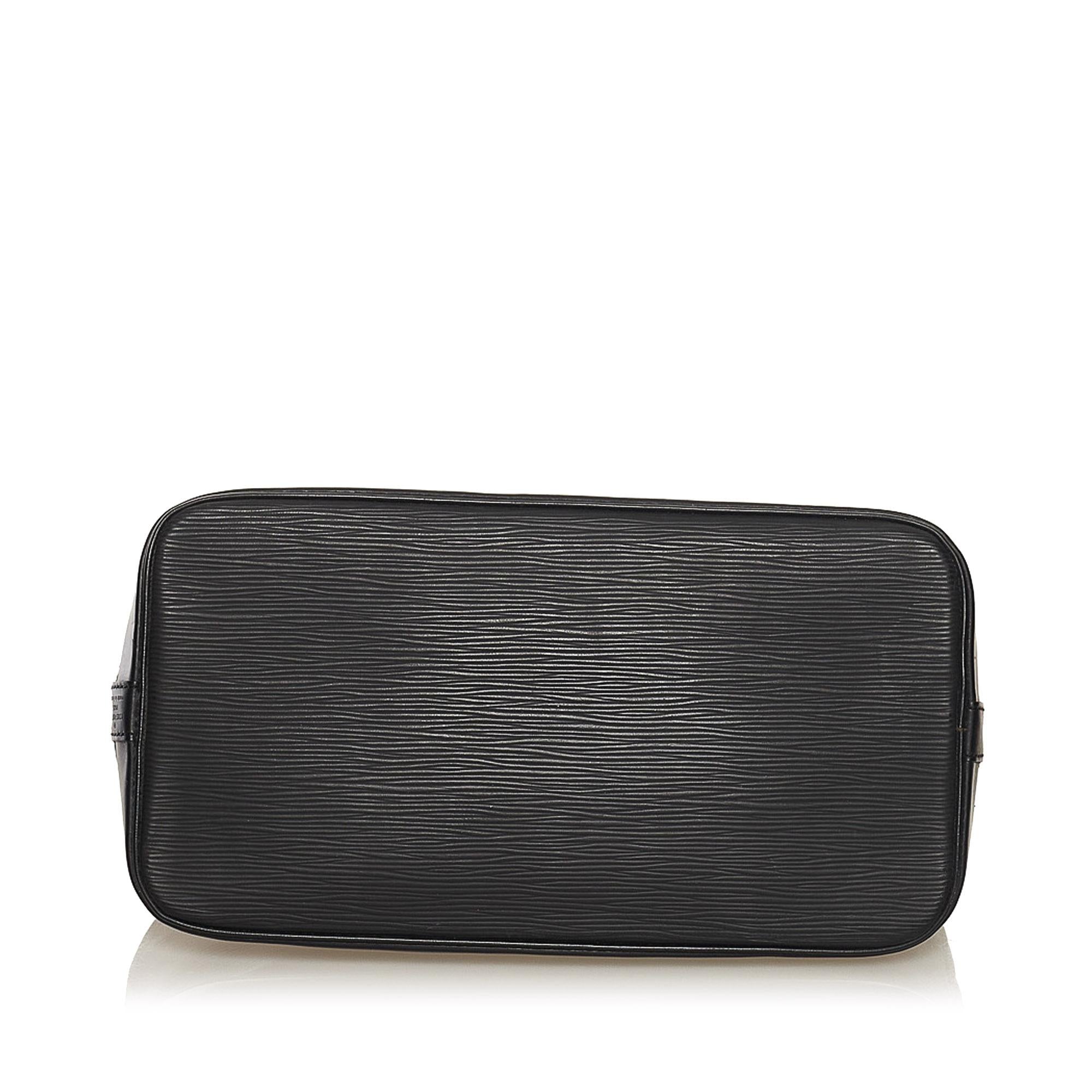 Louis Vuitton Epi Alma PM (SHG-34277)