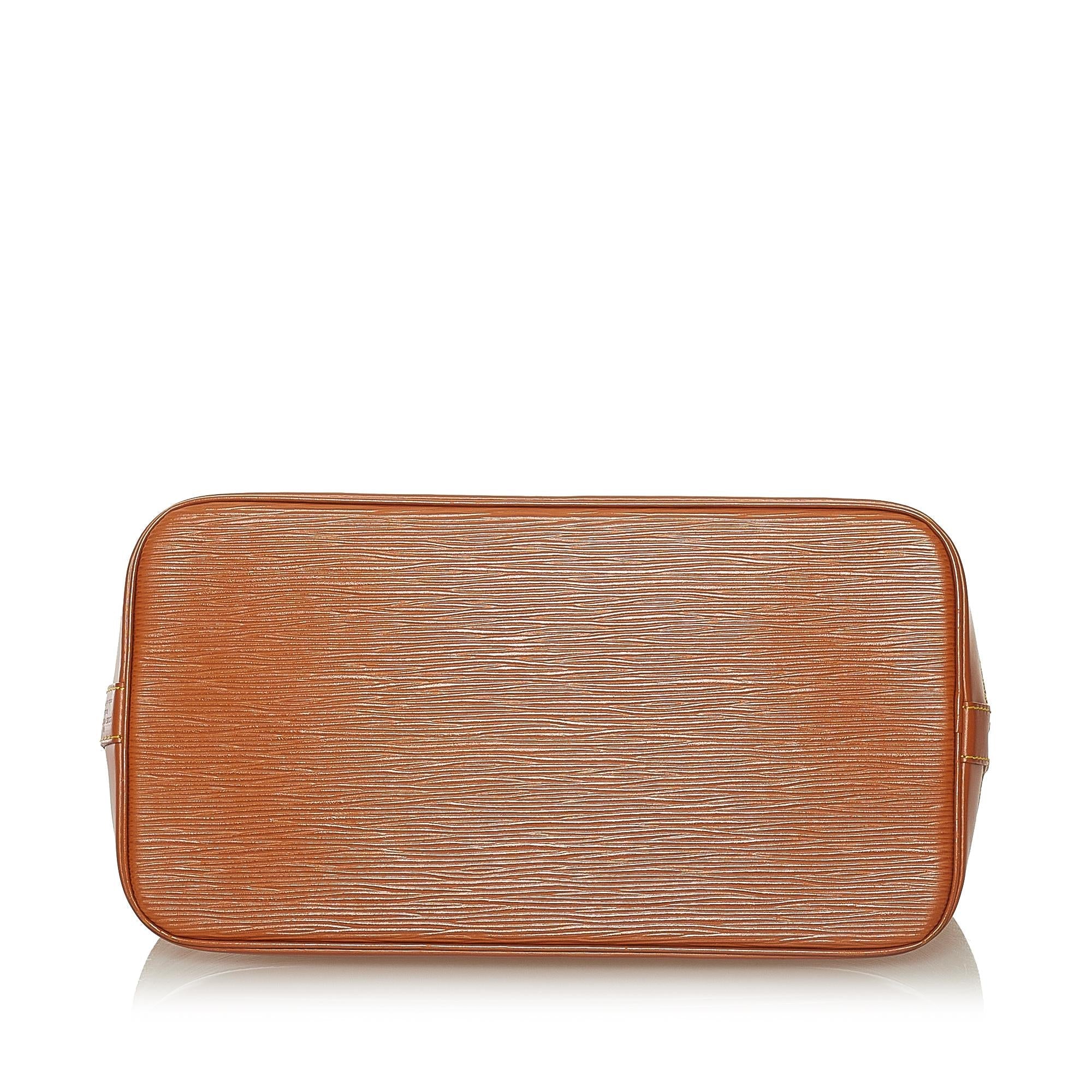 Louis Vuitton Epi Alma PM (SHG-34302)
