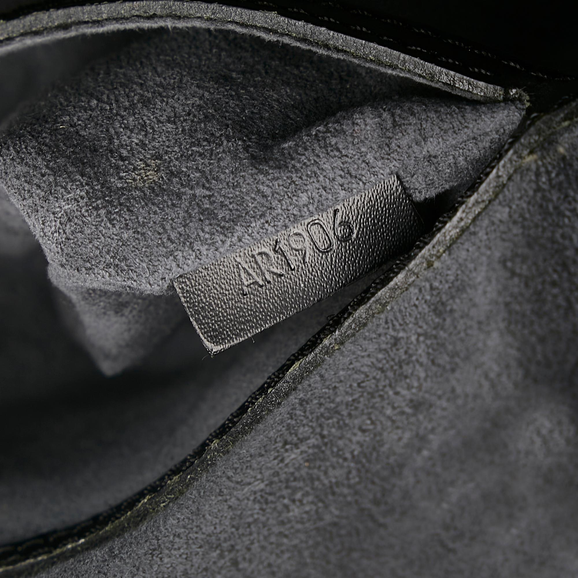 Louis Vuitton Epi Alma PM (SHG-mLzdzt)