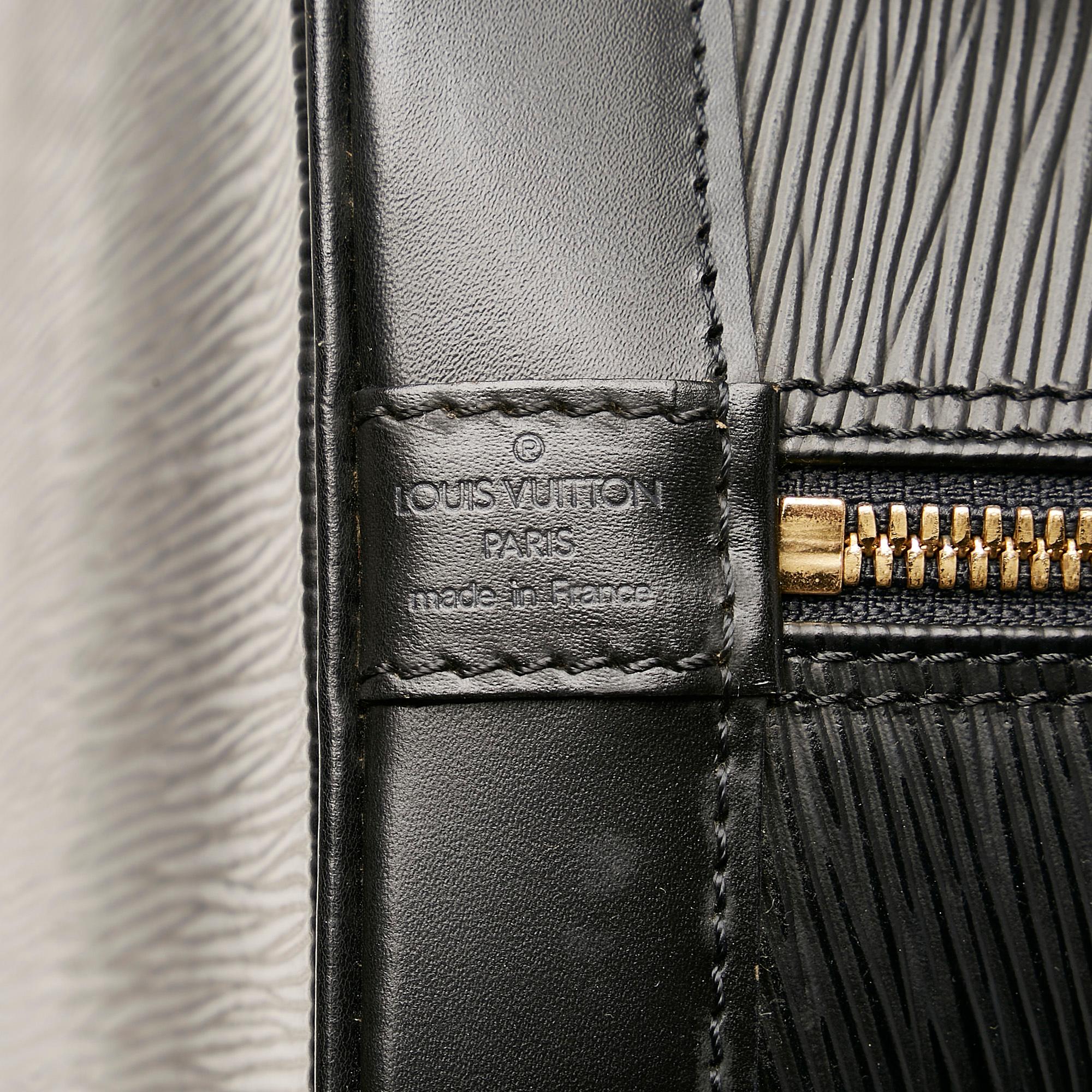 Louis Vuitton Epi Alma PM (SHG-mLzdzt)