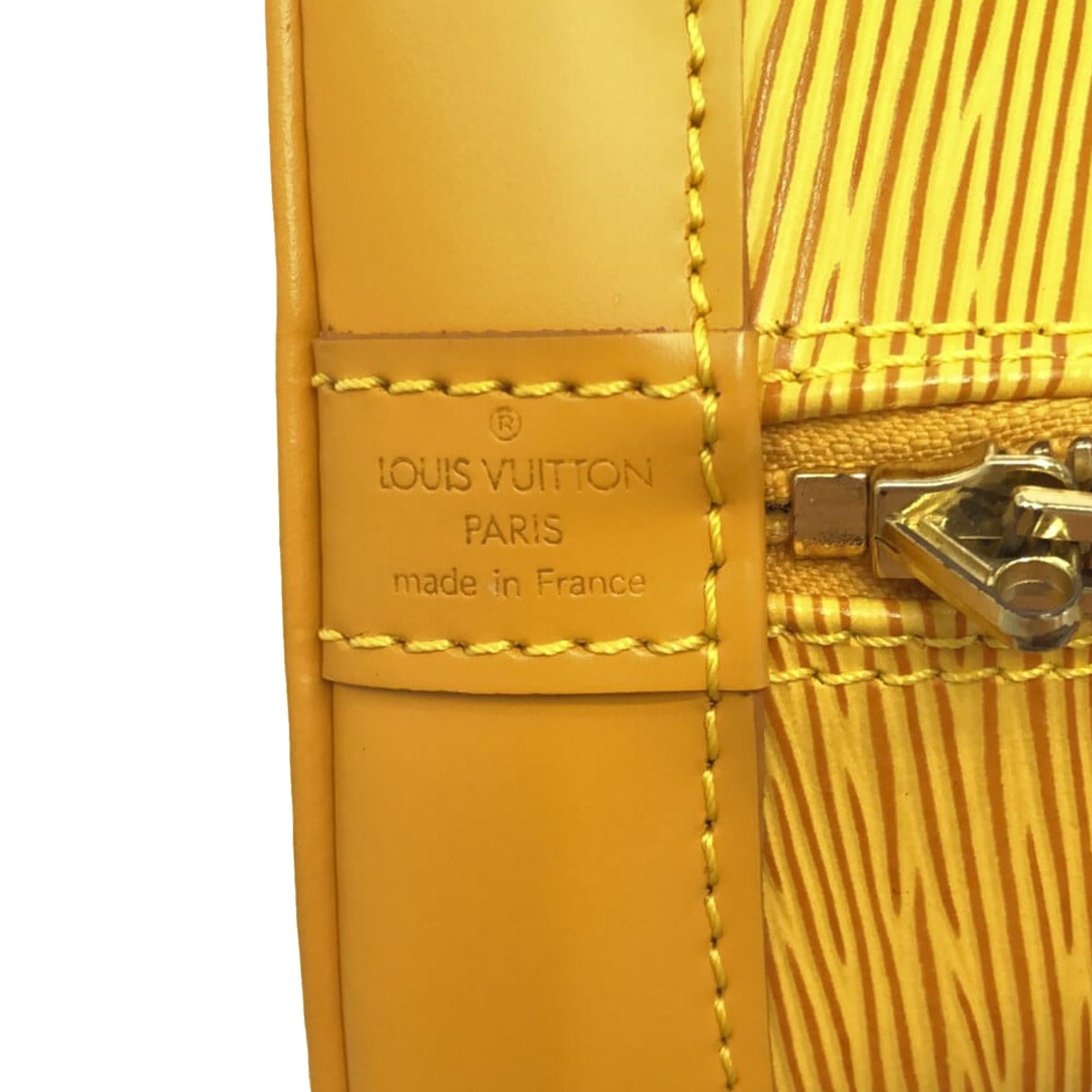Louis Vuitton Epi Alma PM (SHG-yYrLEu)