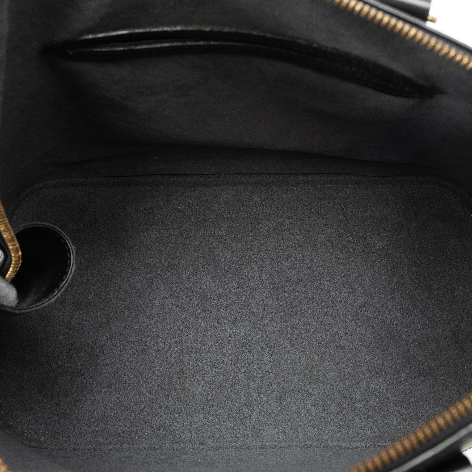 Louis Vuitton Epi Alma PM (SHG-CBfk3B)