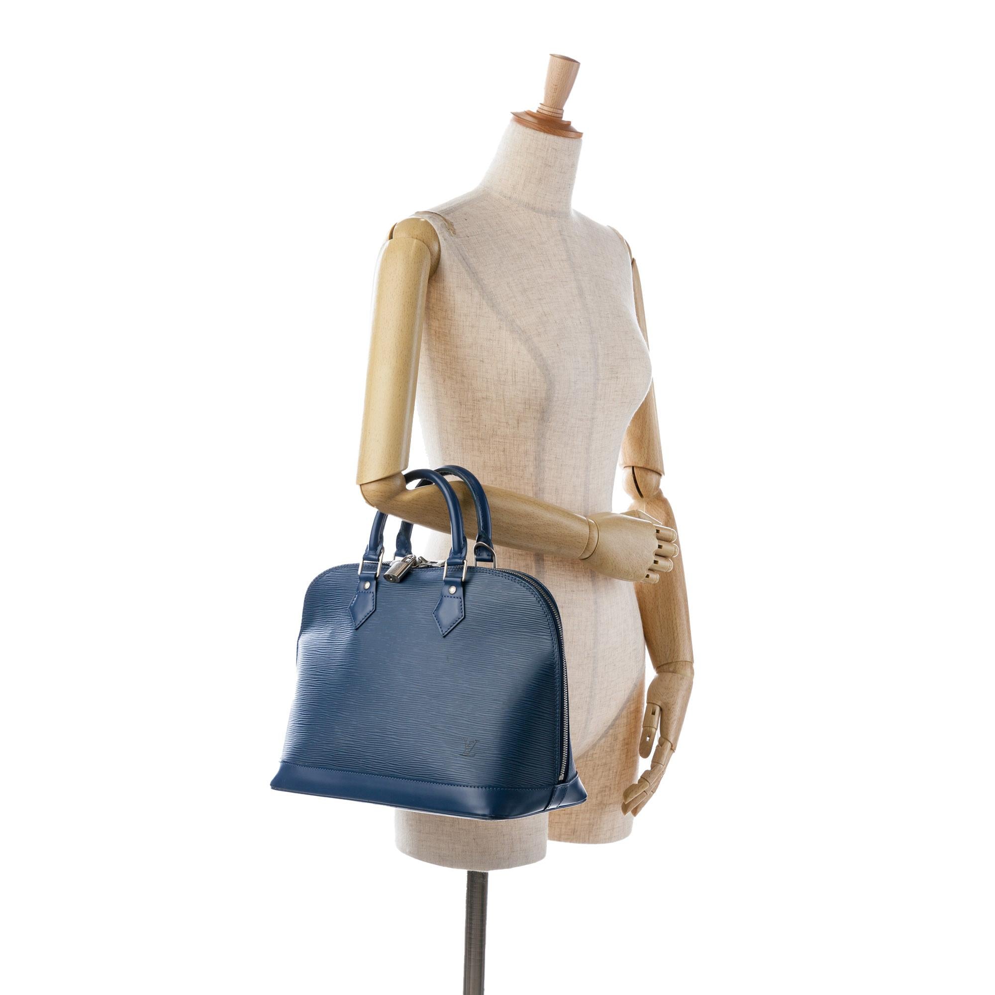 Louis Vuitton Epi Alma PM (SHG-8jyKok)
