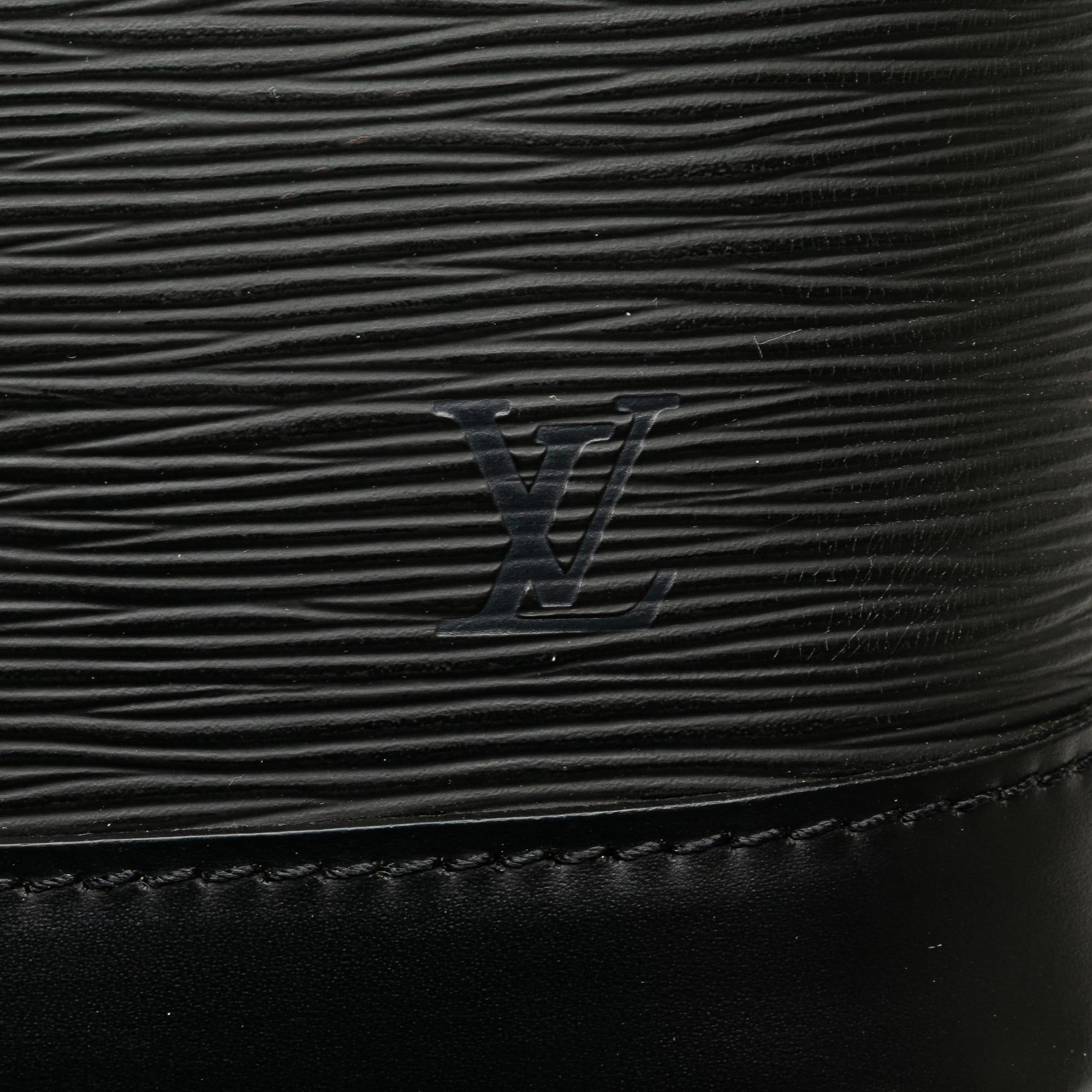 Louis Vuitton Epi Alma PM