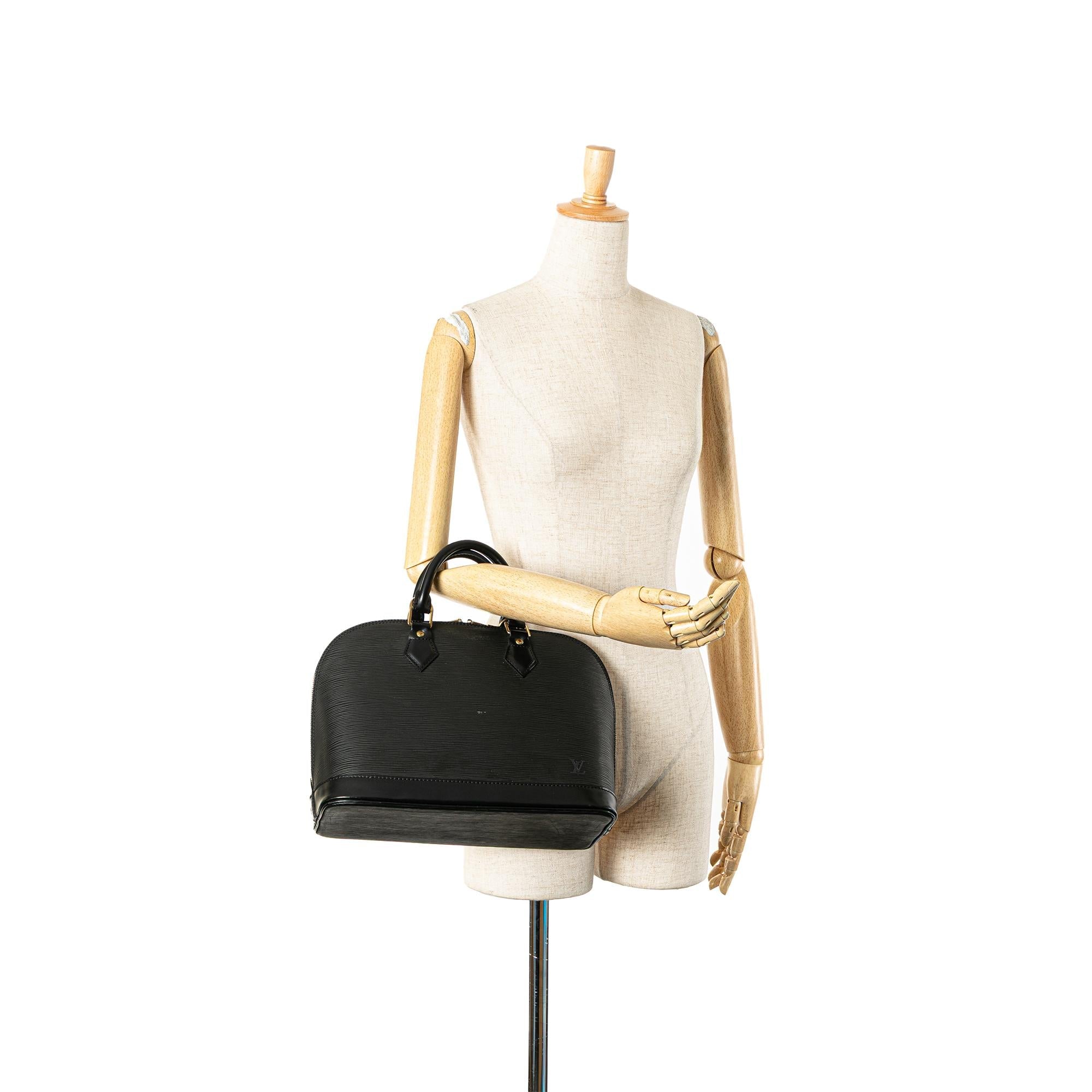 Louis Vuitton Epi Alma PM