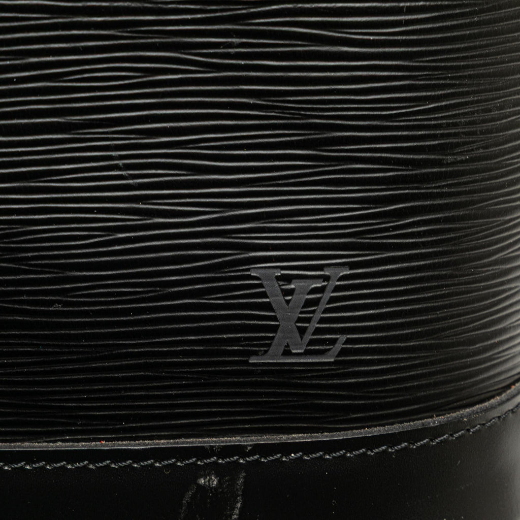 Louis Vuitton Epi Alma PM