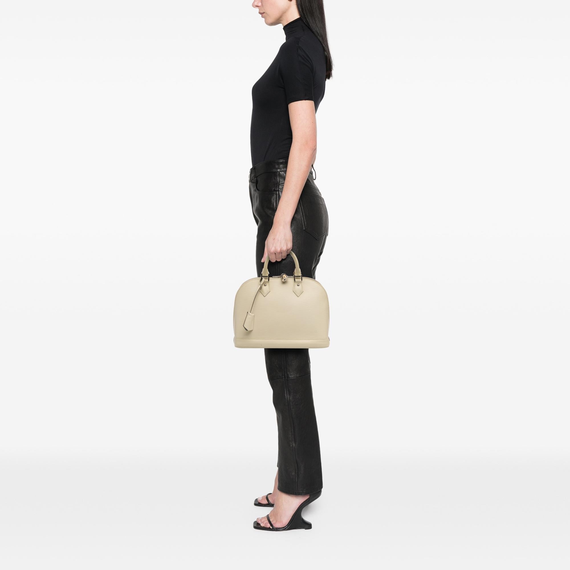 Louis Vuitton Epi Alma PM