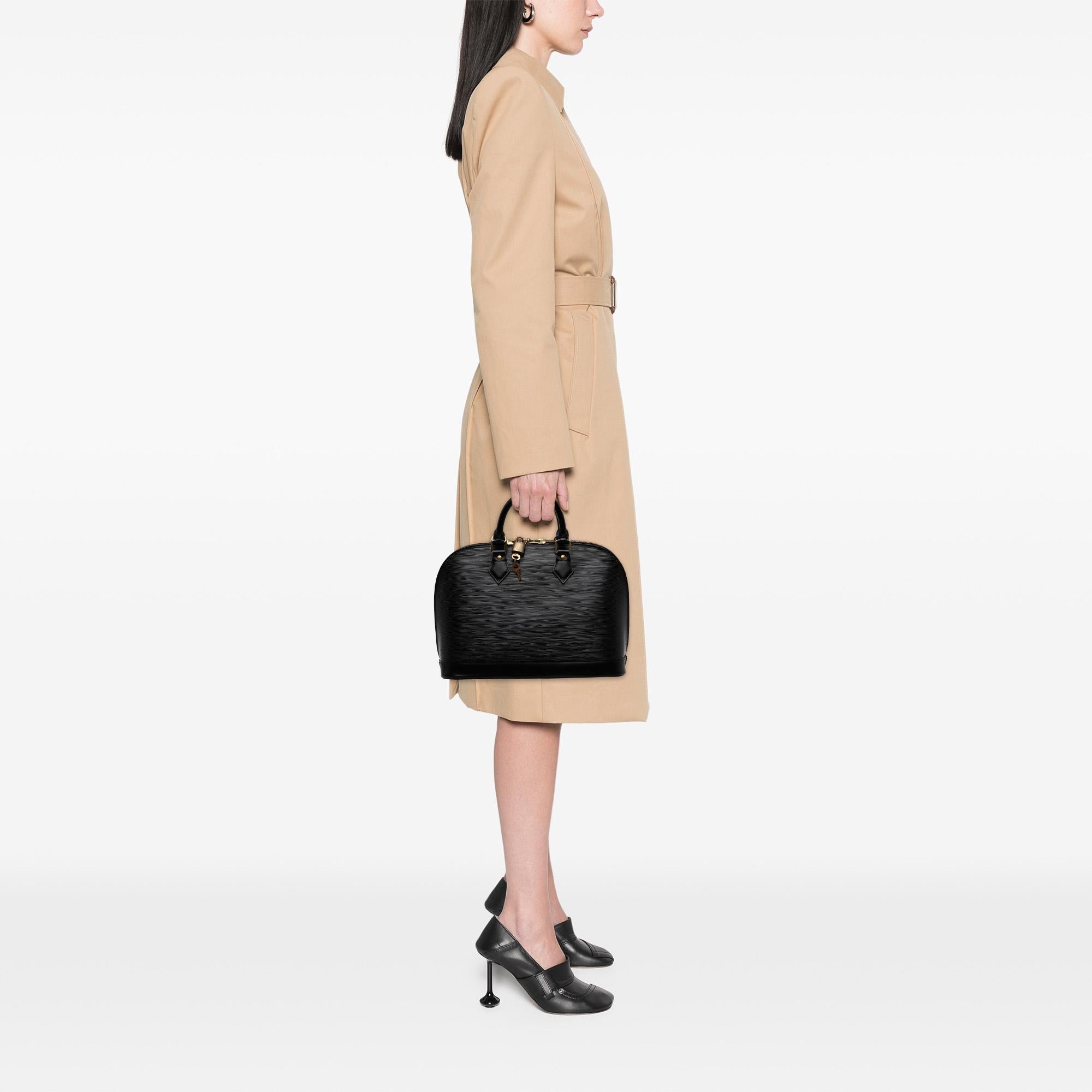 Louis Vuitton Epi Alma PM