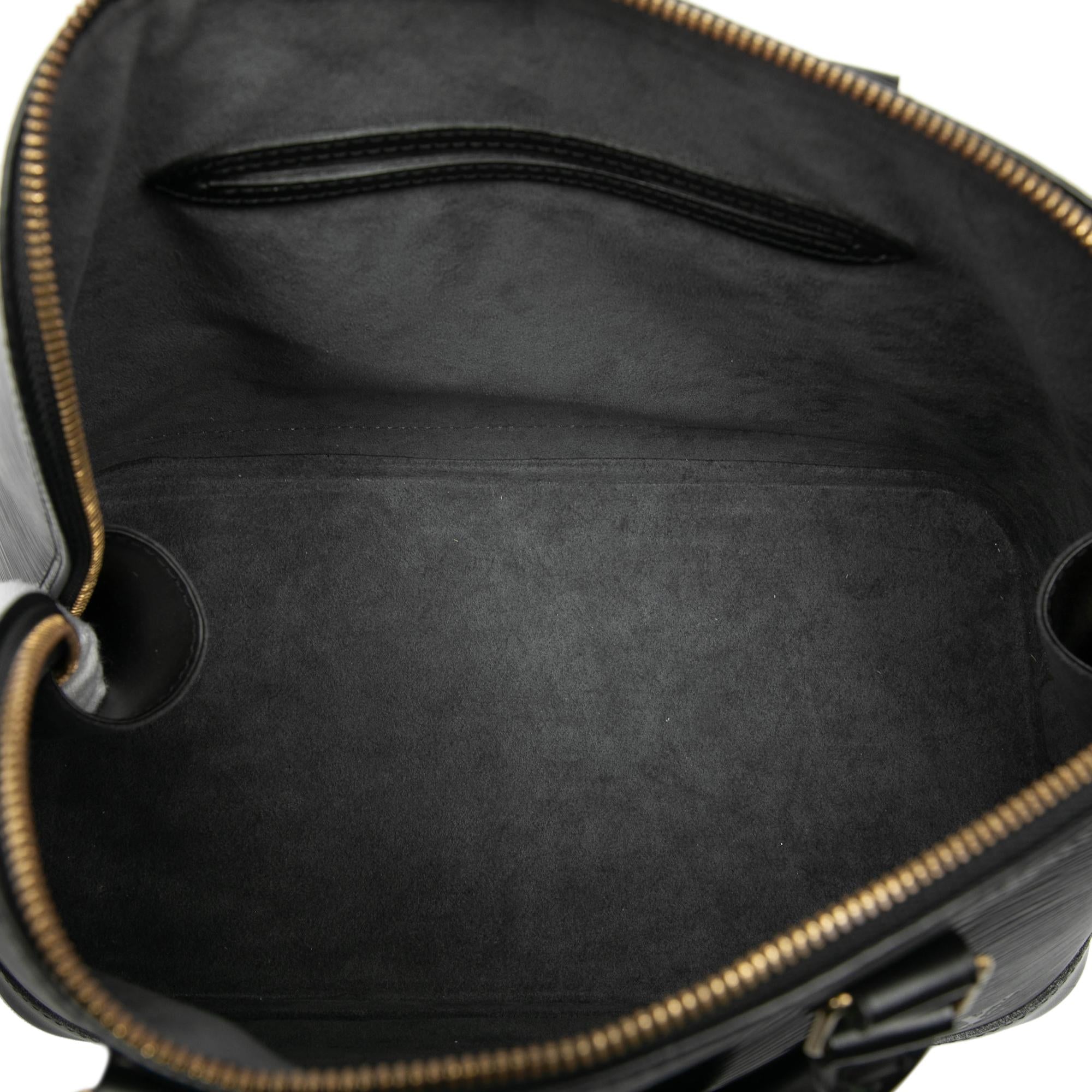 Louis Vuitton Epi Alma PM