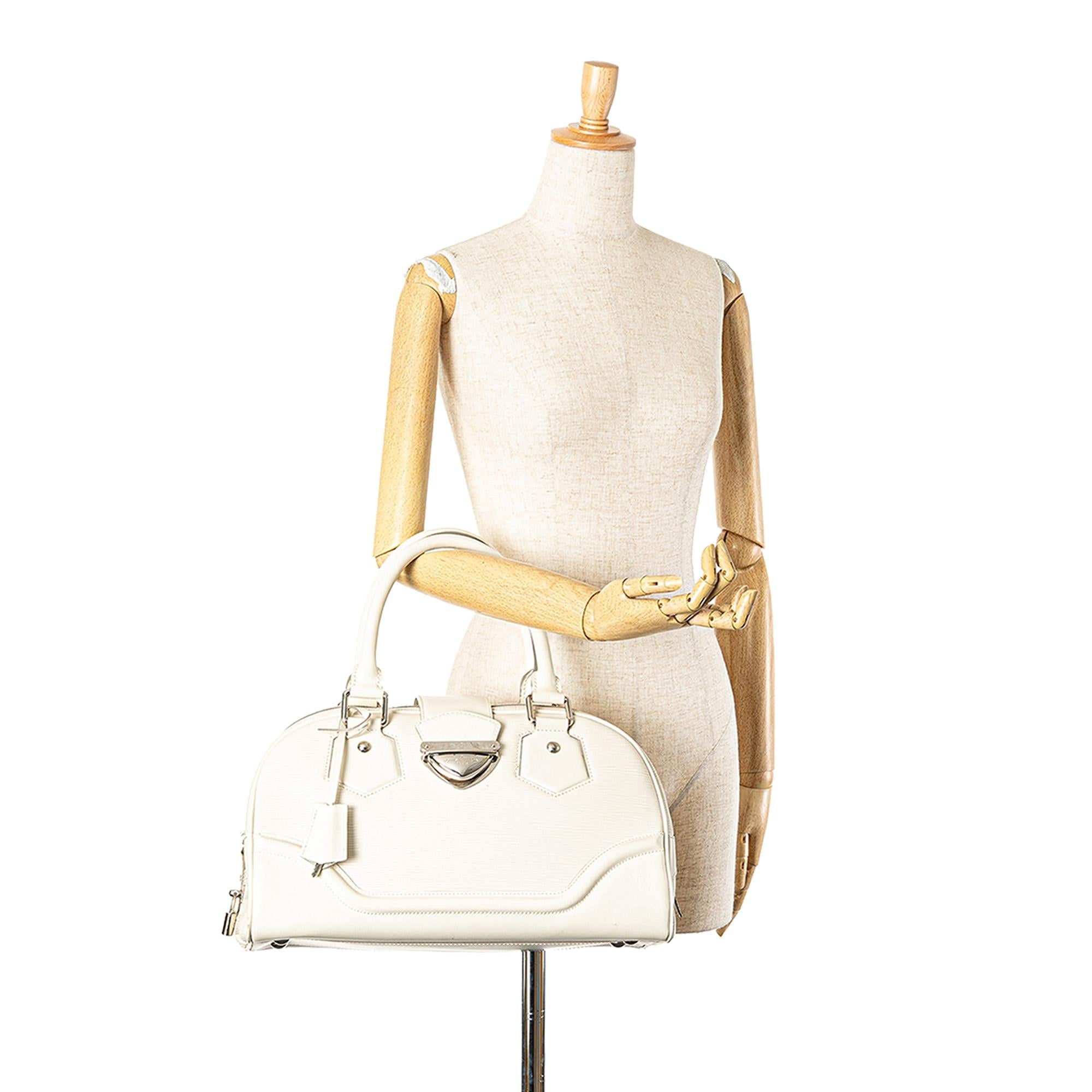 Louis Vuitton Epi Bowling Montaigne GM (SHG-tbdcLE)