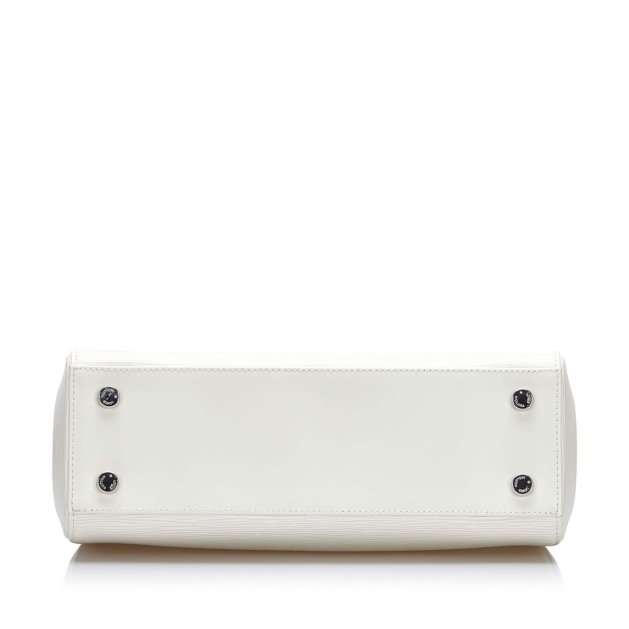 Louis Vuitton Epi Brea MM (SHG-M8MXDe)