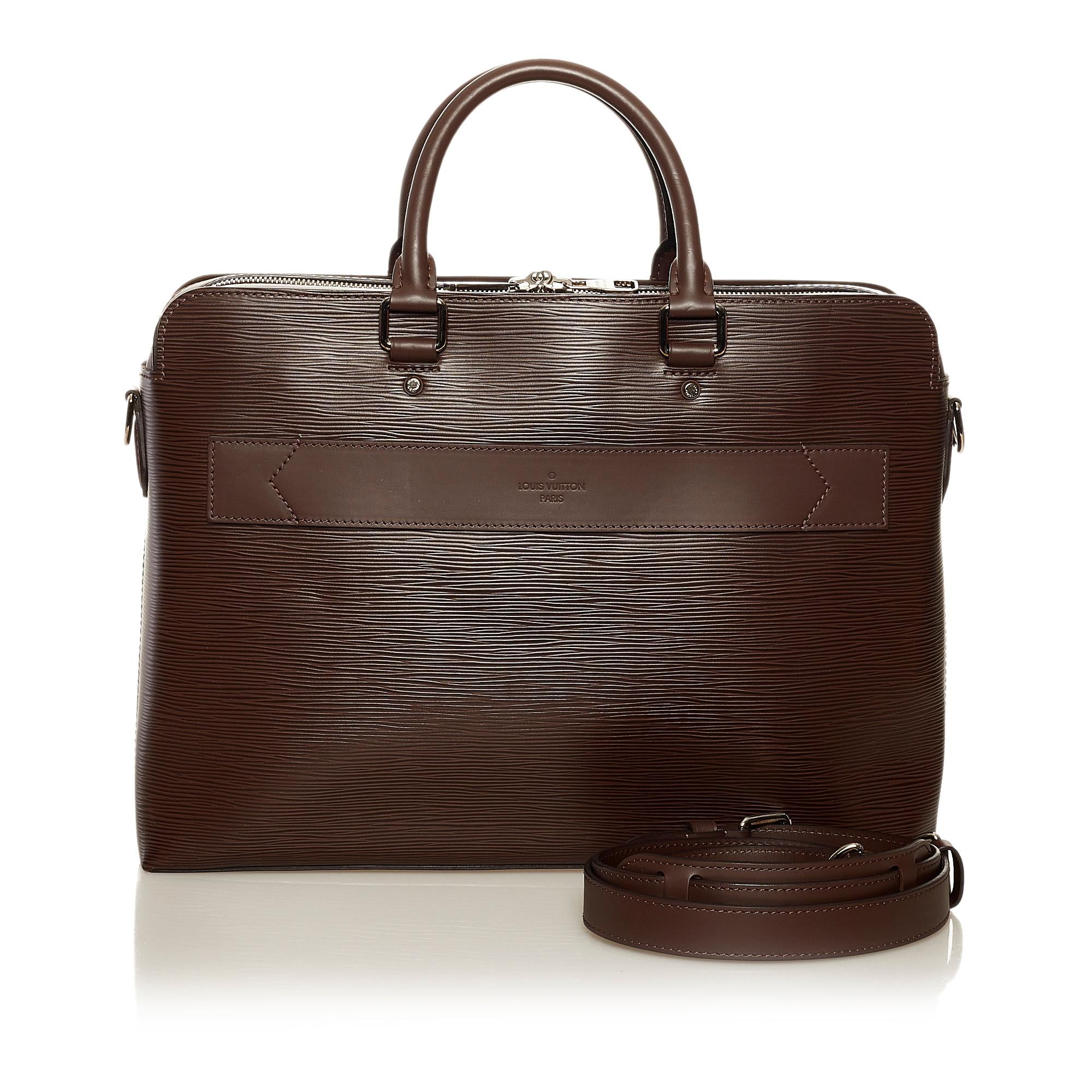 Louis Vuitton Epi Brooks (SHG-35075)