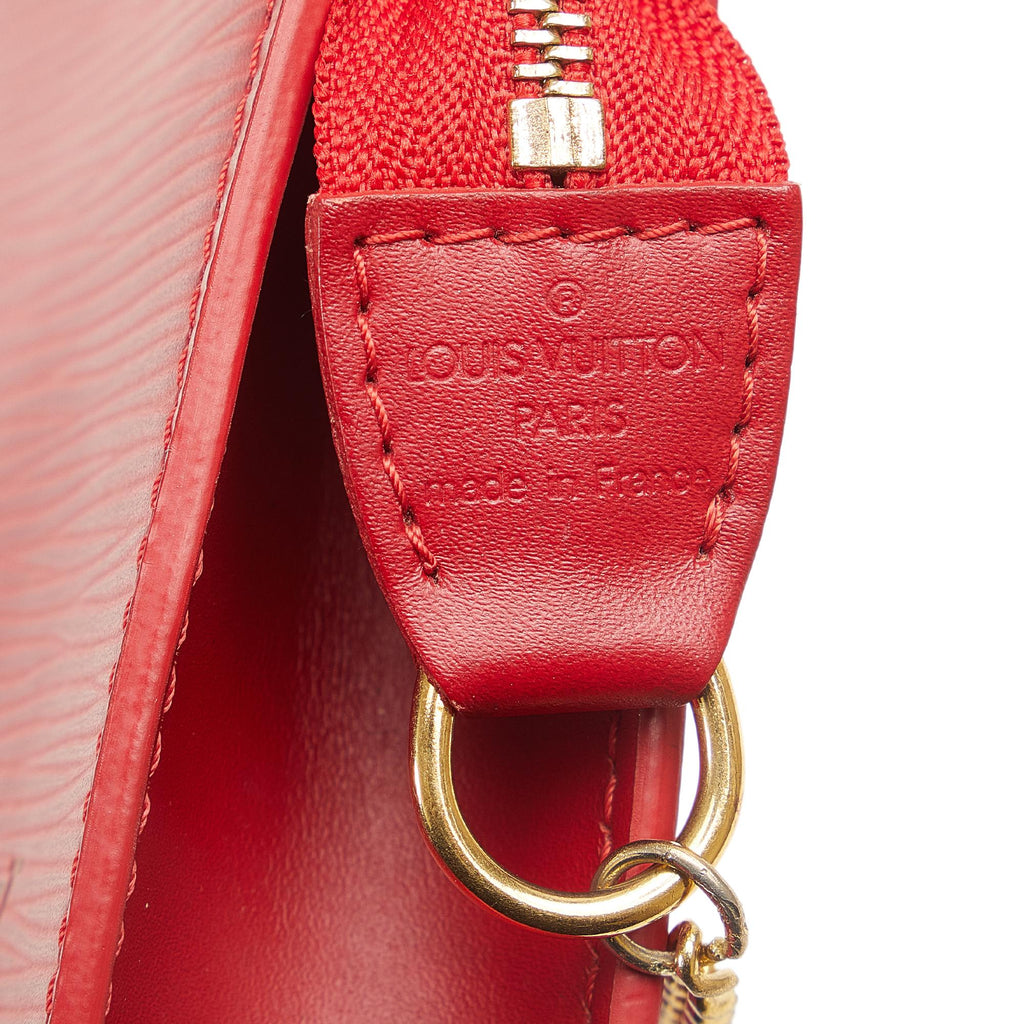 Louis Vuitton Epi Bucket PM Pouch (SHG-LsDK3E)
