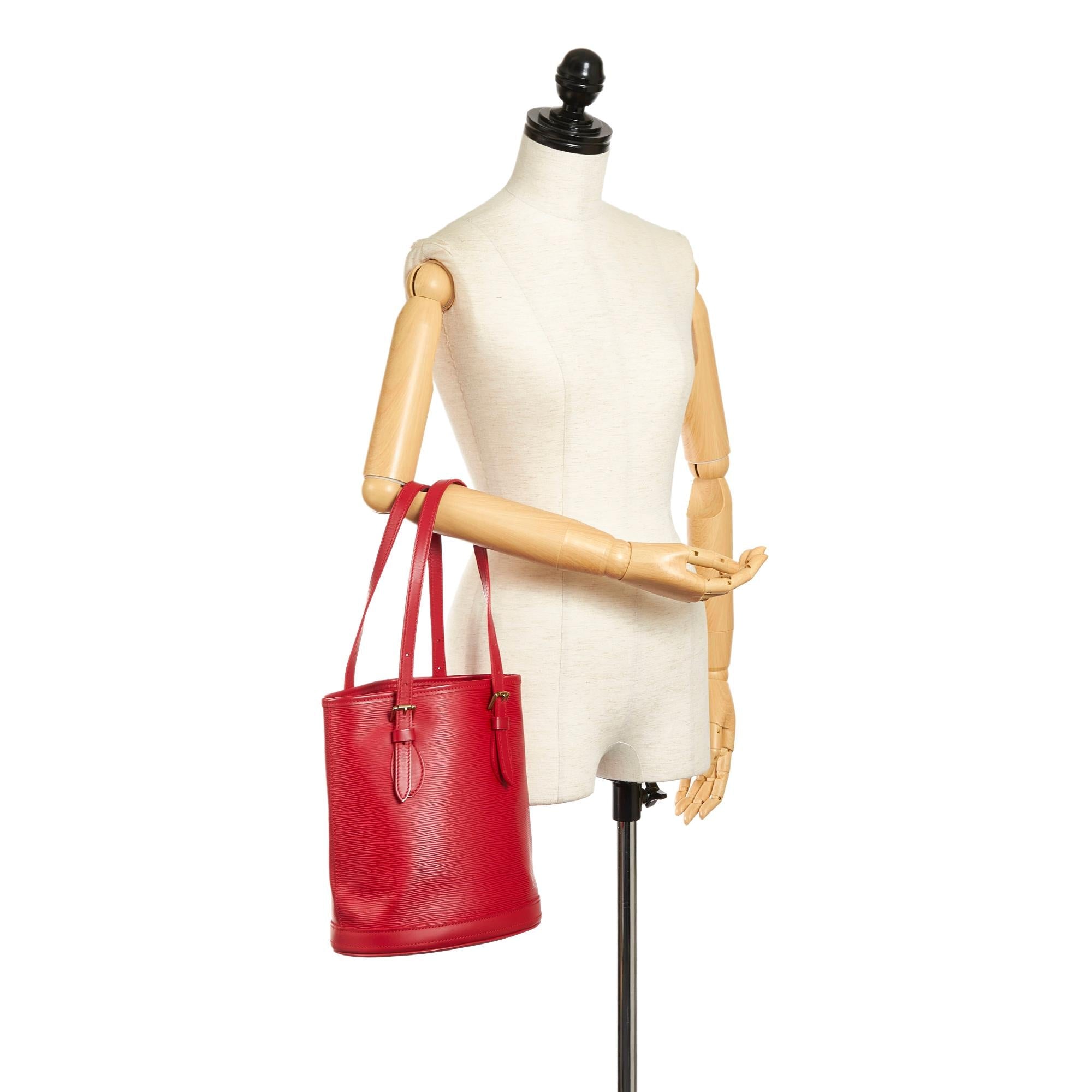 Louis Vuitton Epi Bucket PM (SHG-34798)
