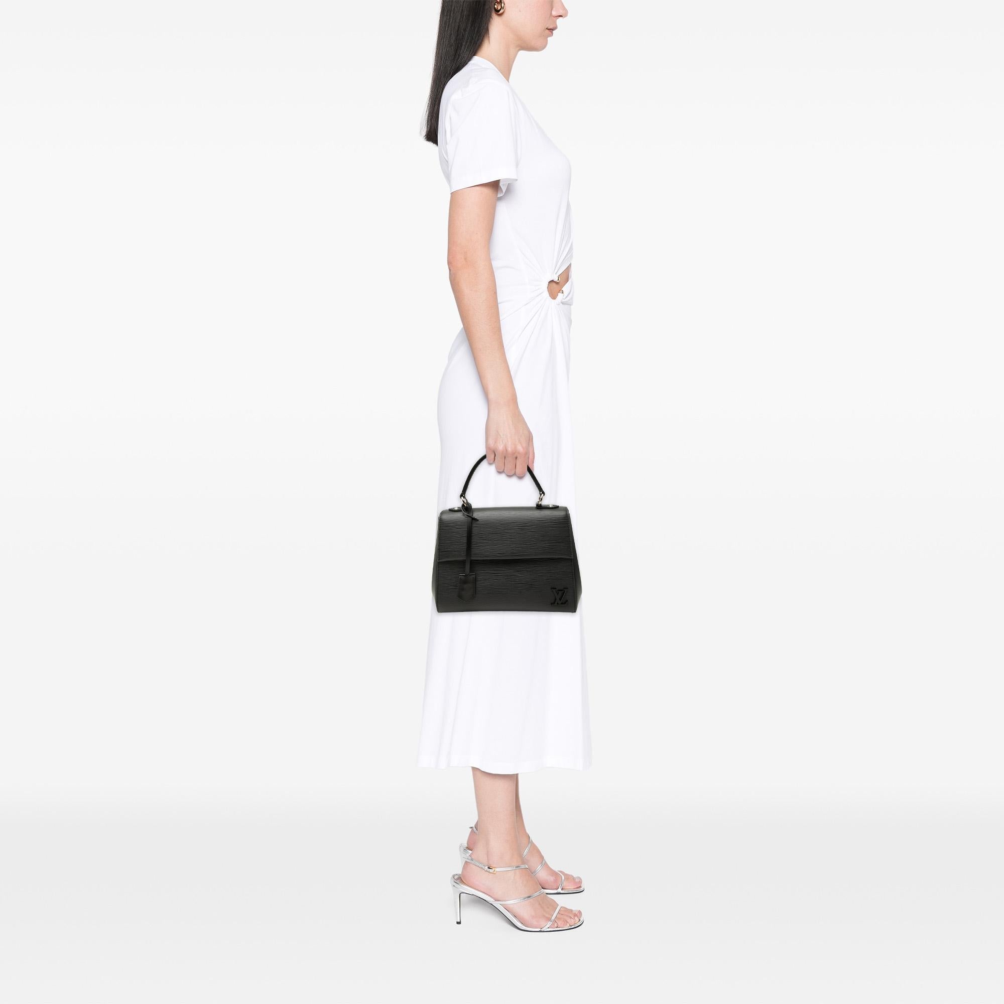 Louis Vuitton Epi Cluny BB