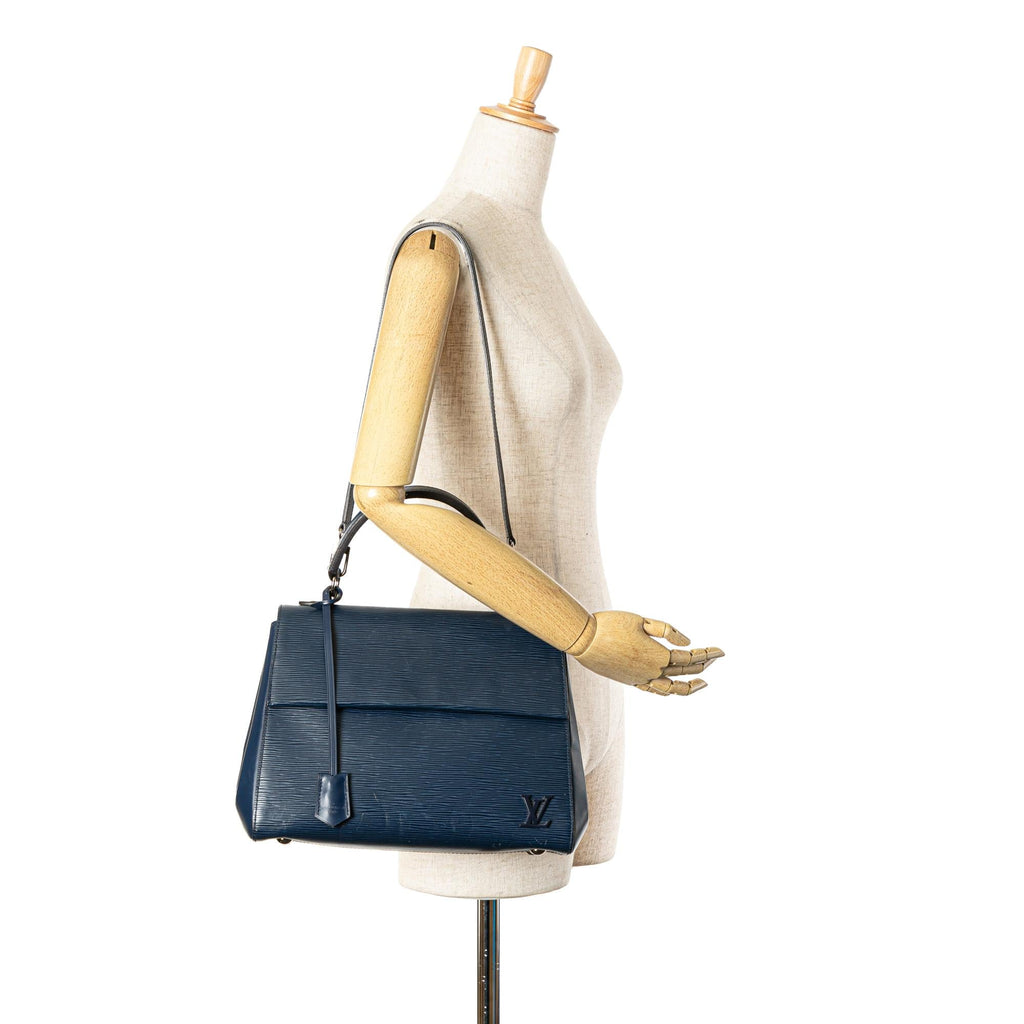 Louis Vuitton Epi Cluny MM