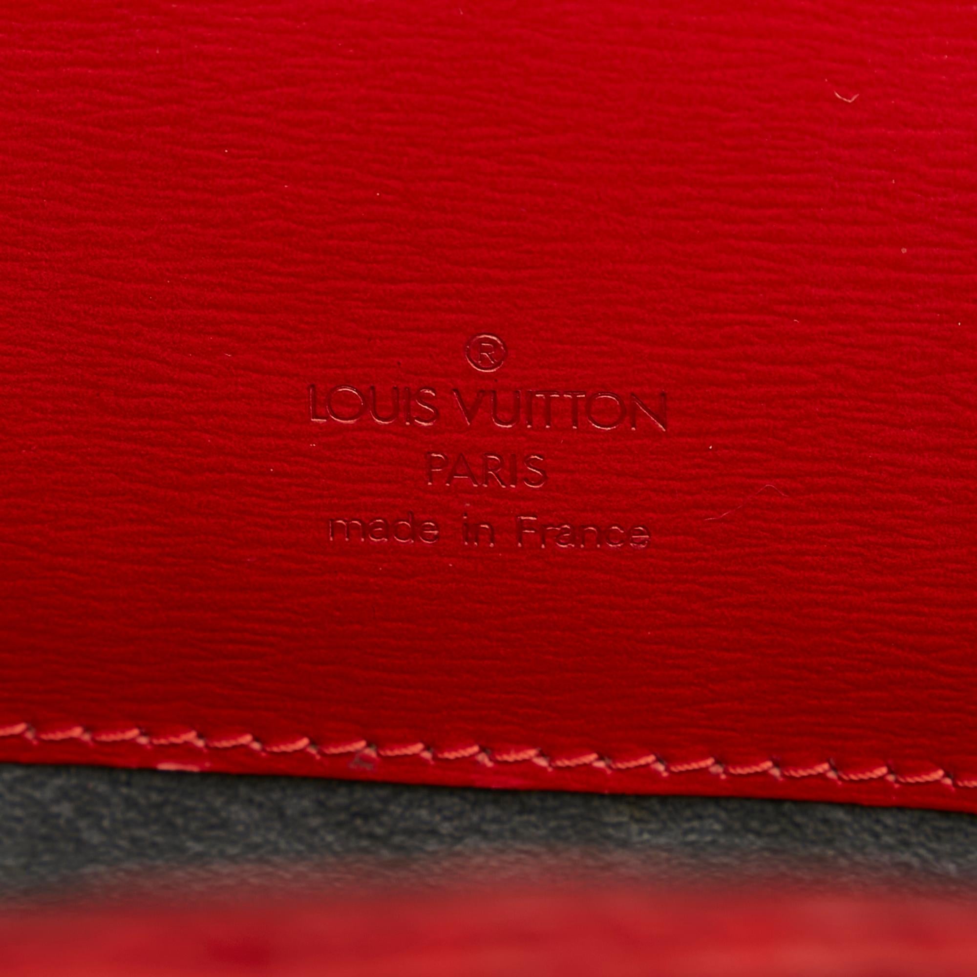 Louis Vuitton Epi Cluny (SHG-23774)