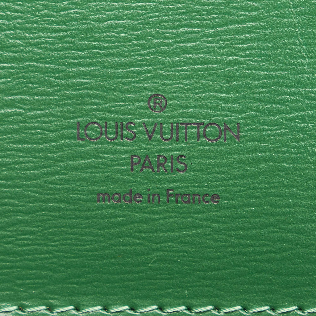 Louis Vuitton Epi Cluny (SHG-27880)