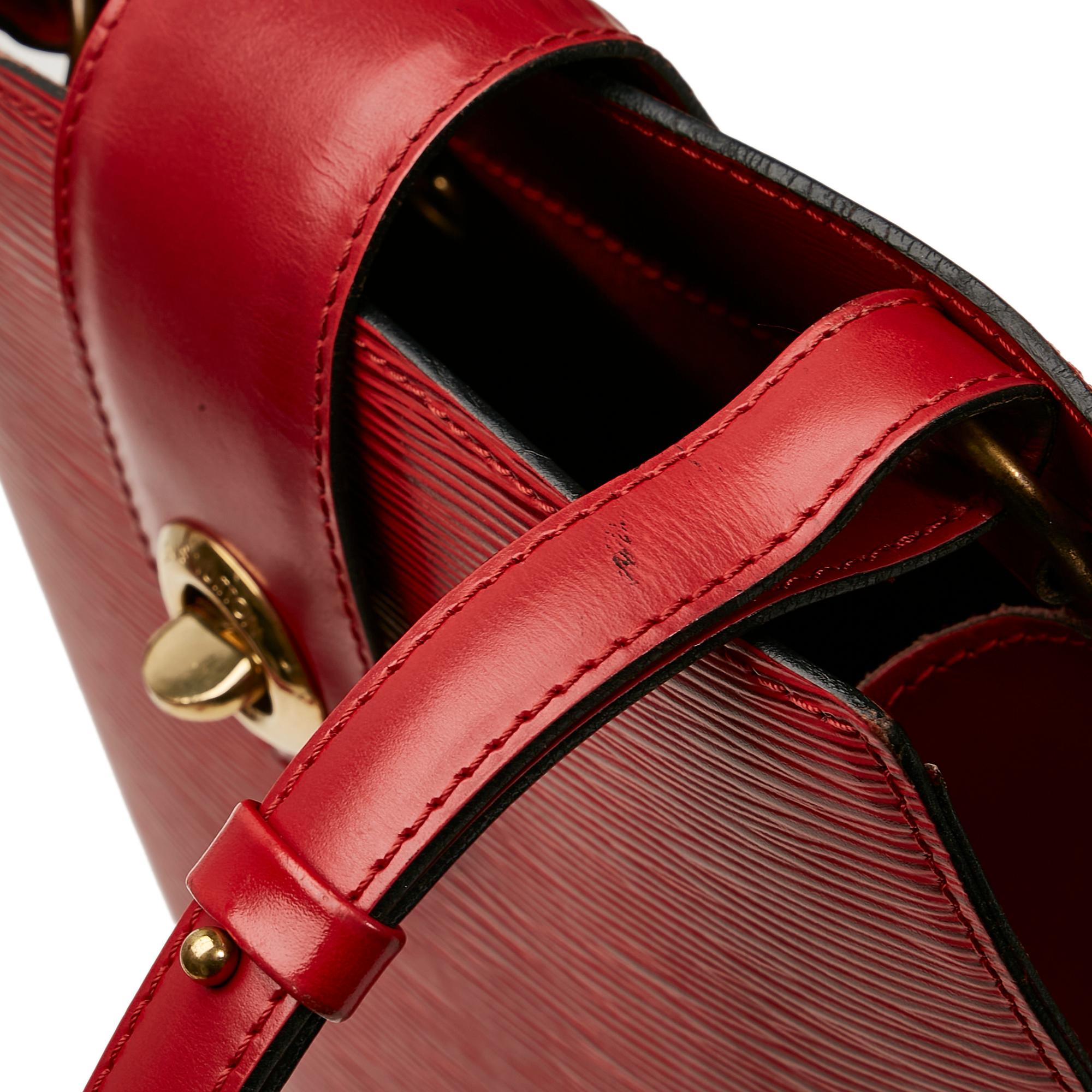 Louis Vuitton Epi Cluny (SHG-35926)
