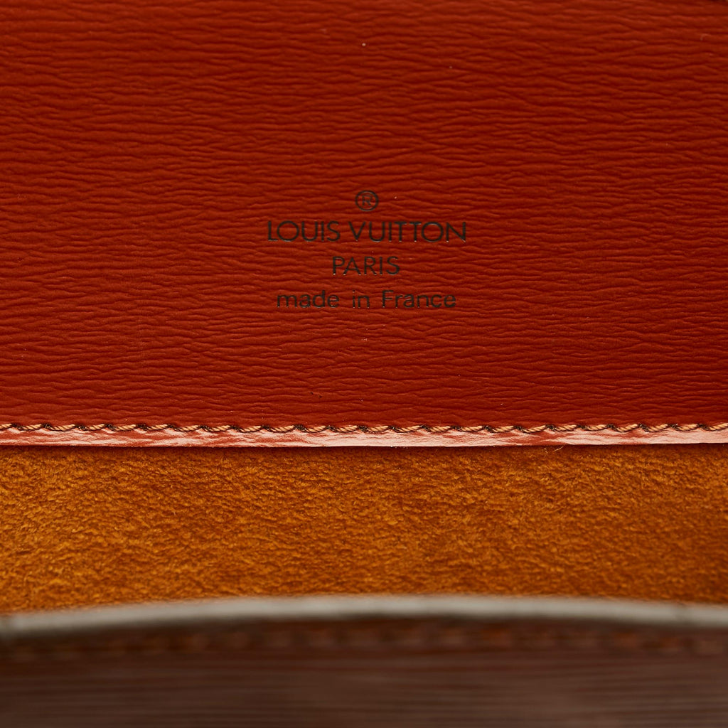 Louis Vuitton Epi Cluny (SHG-37966)