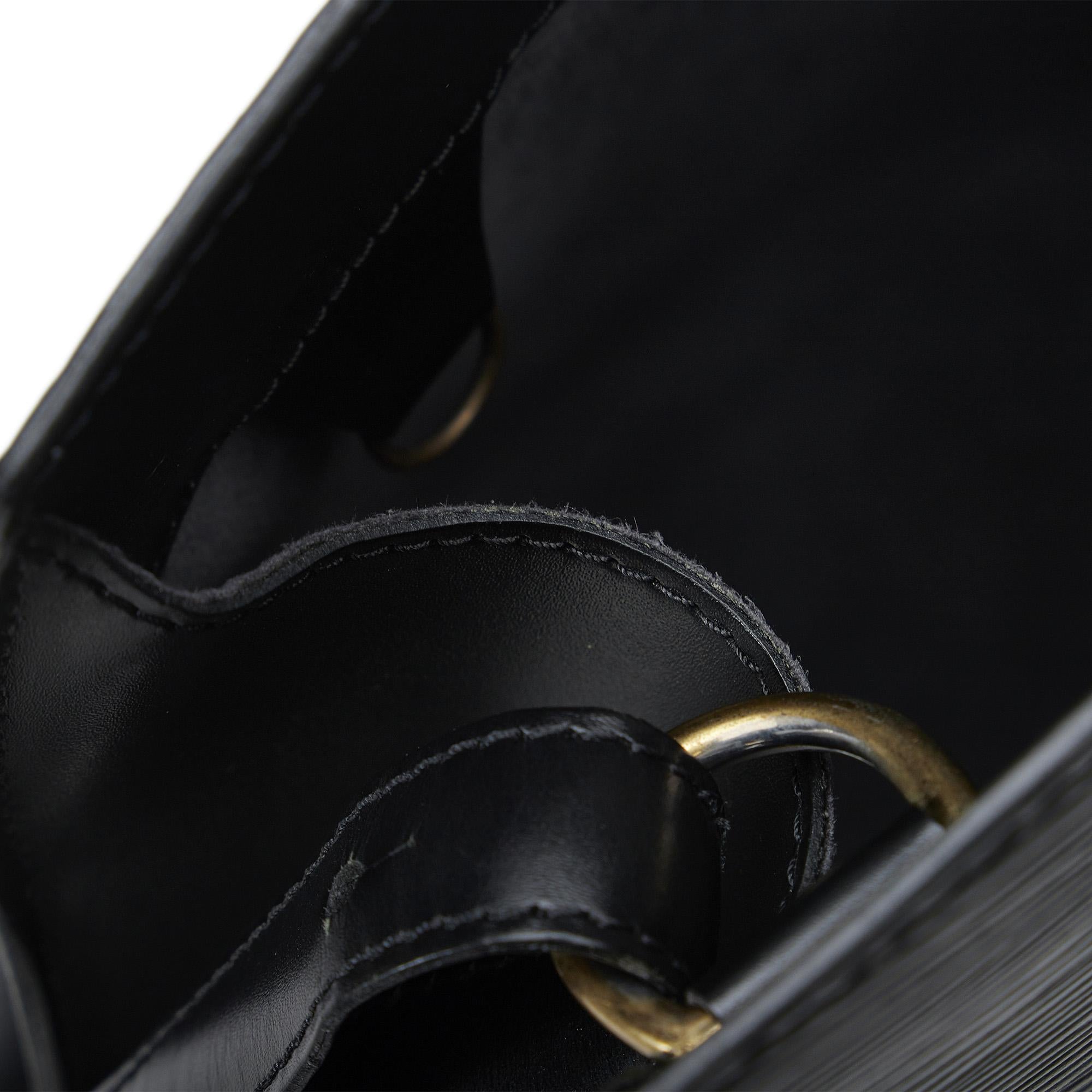 Louis Vuitton Epi Cluny (SHG-KJd9US)