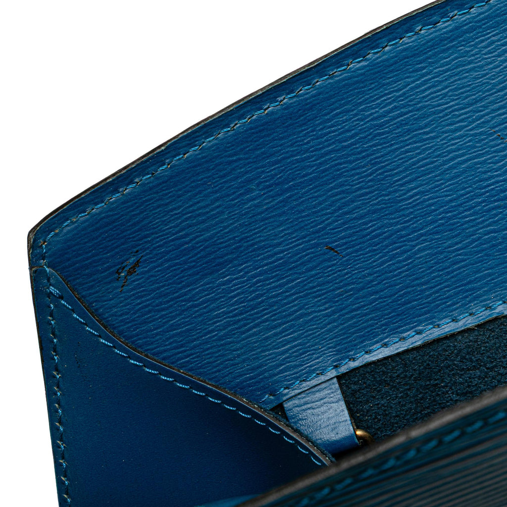Louis Vuitton Epi Cluny