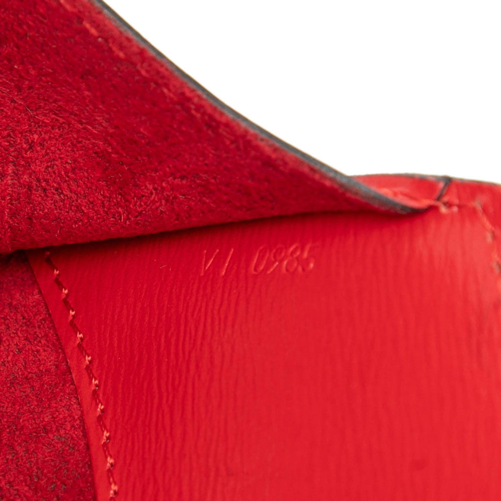 Louis Vuitton Epi Cluny