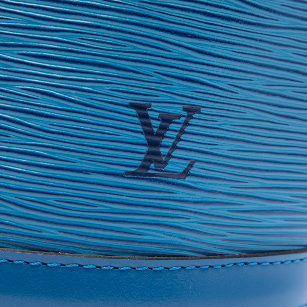 Louis Vuitton Epi Cluny