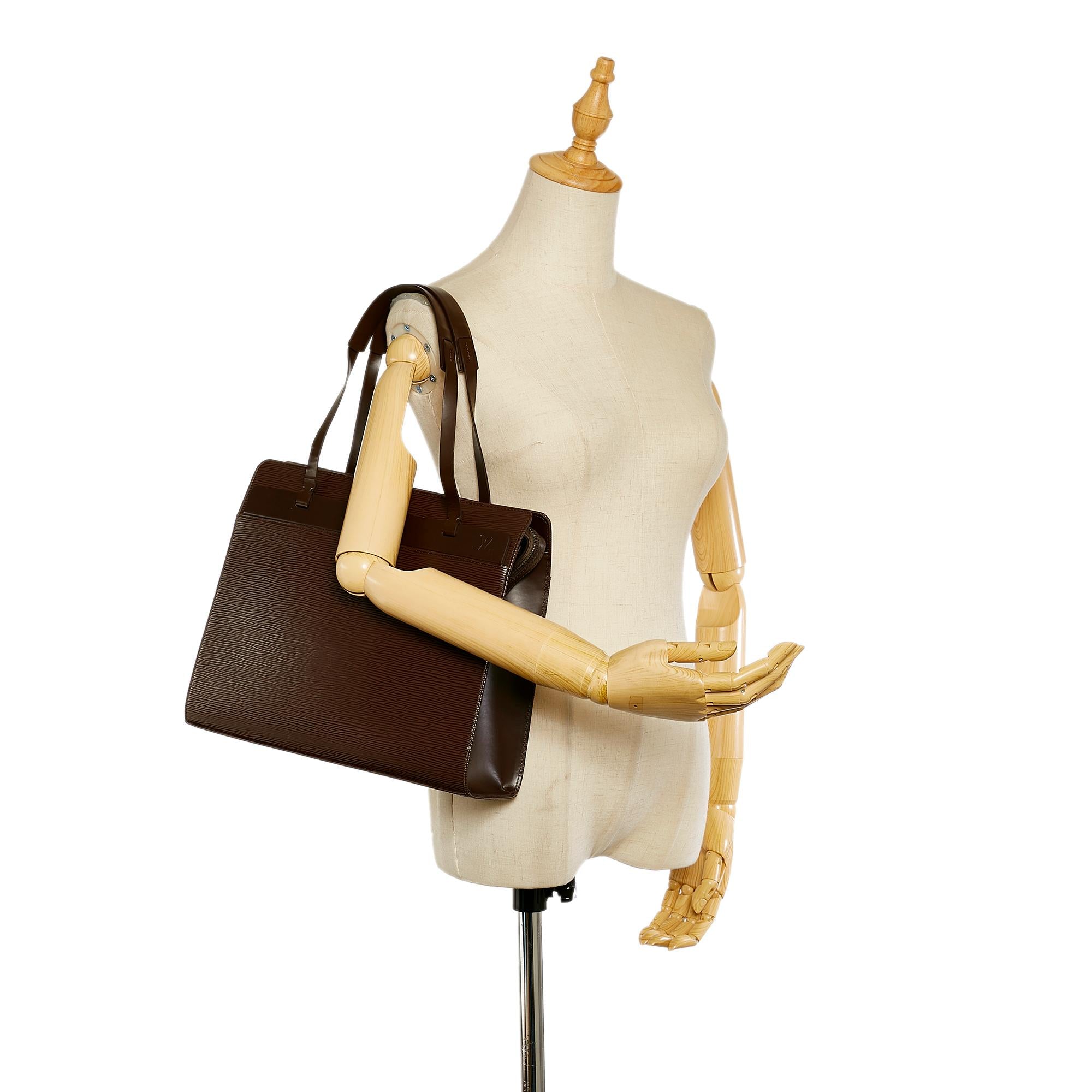 Louis Vuitton Epi Croisette PM (SHG-31819)