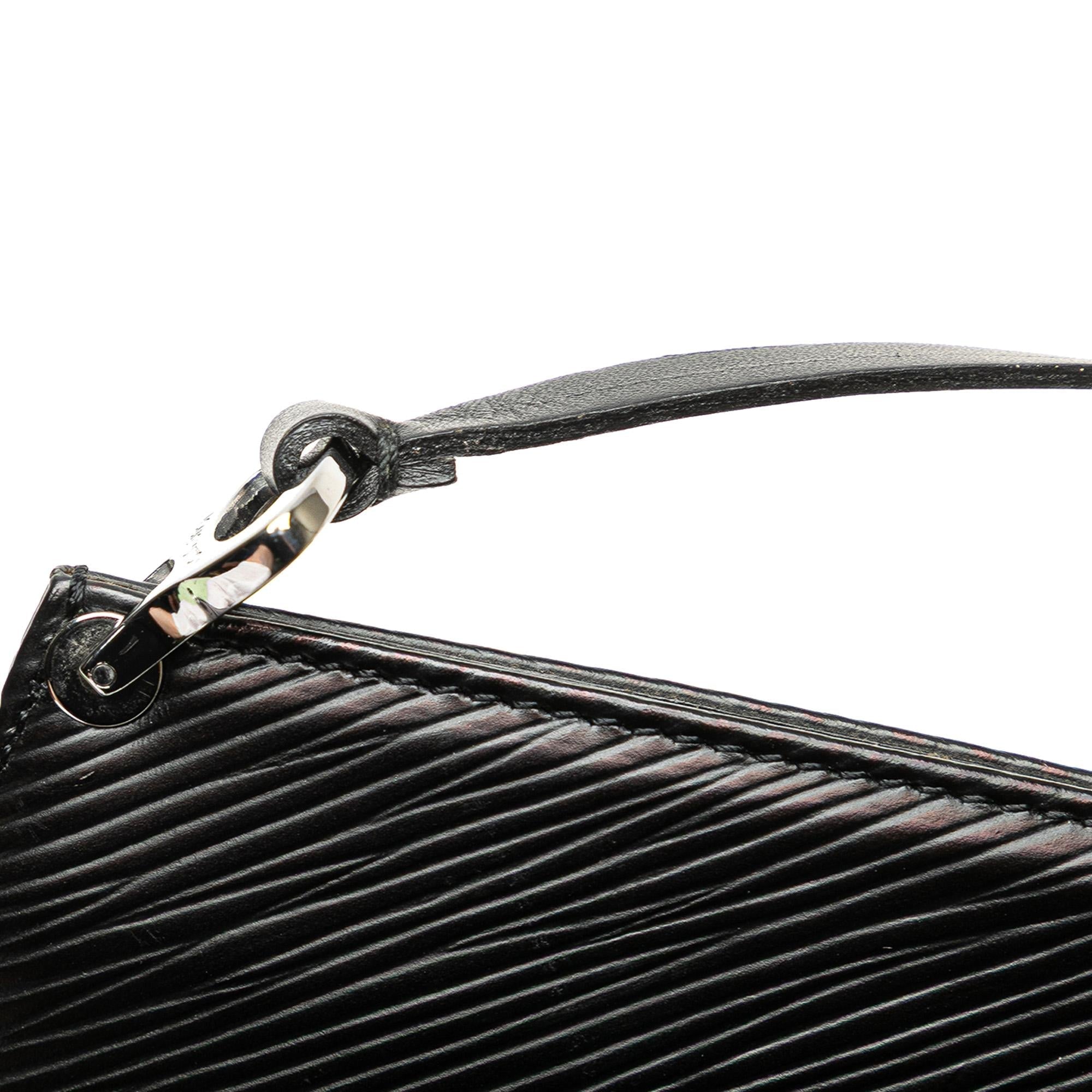 Louis Vuitton Epi Demi Lune Pochette