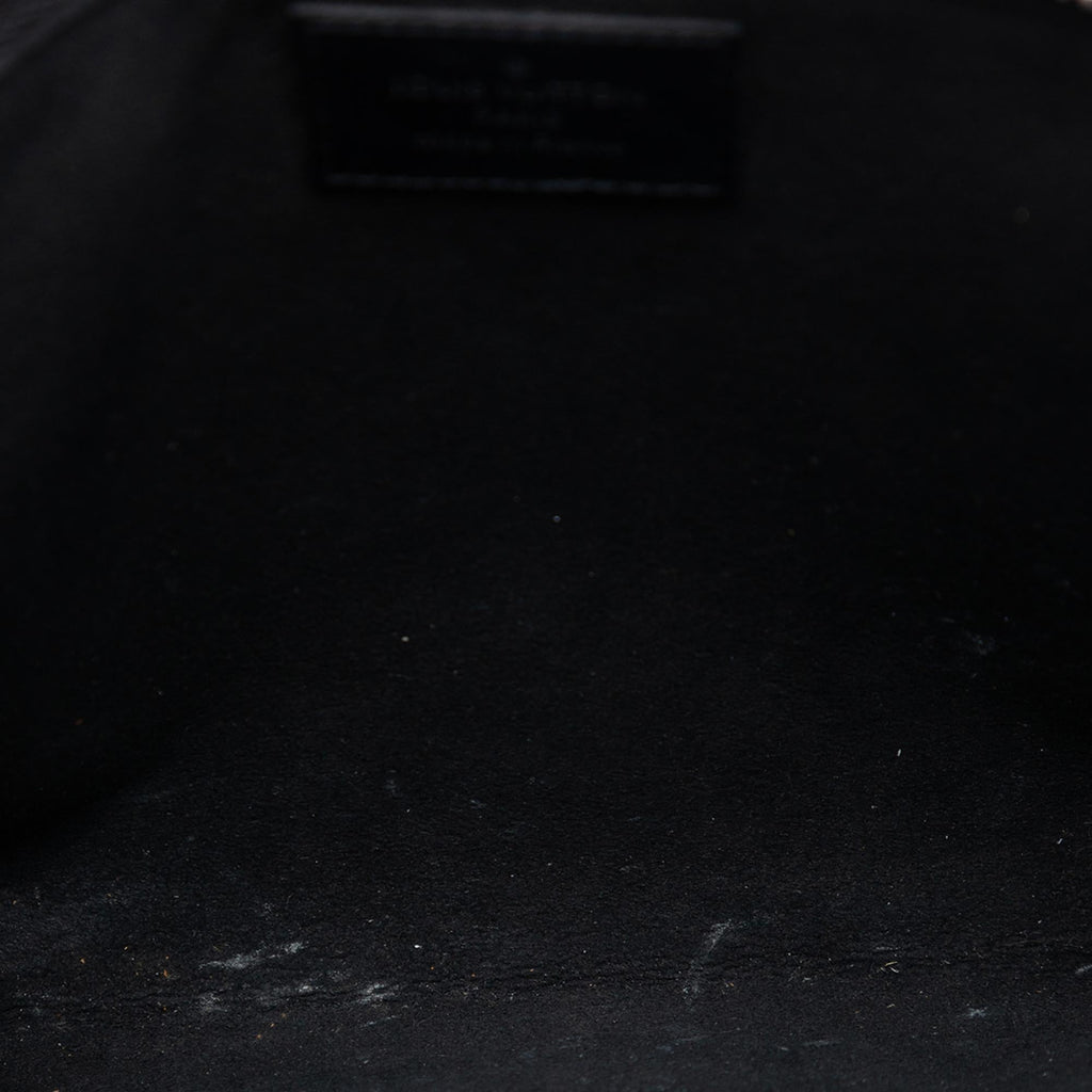 Louis Vuitton Epi Essential V Pochette