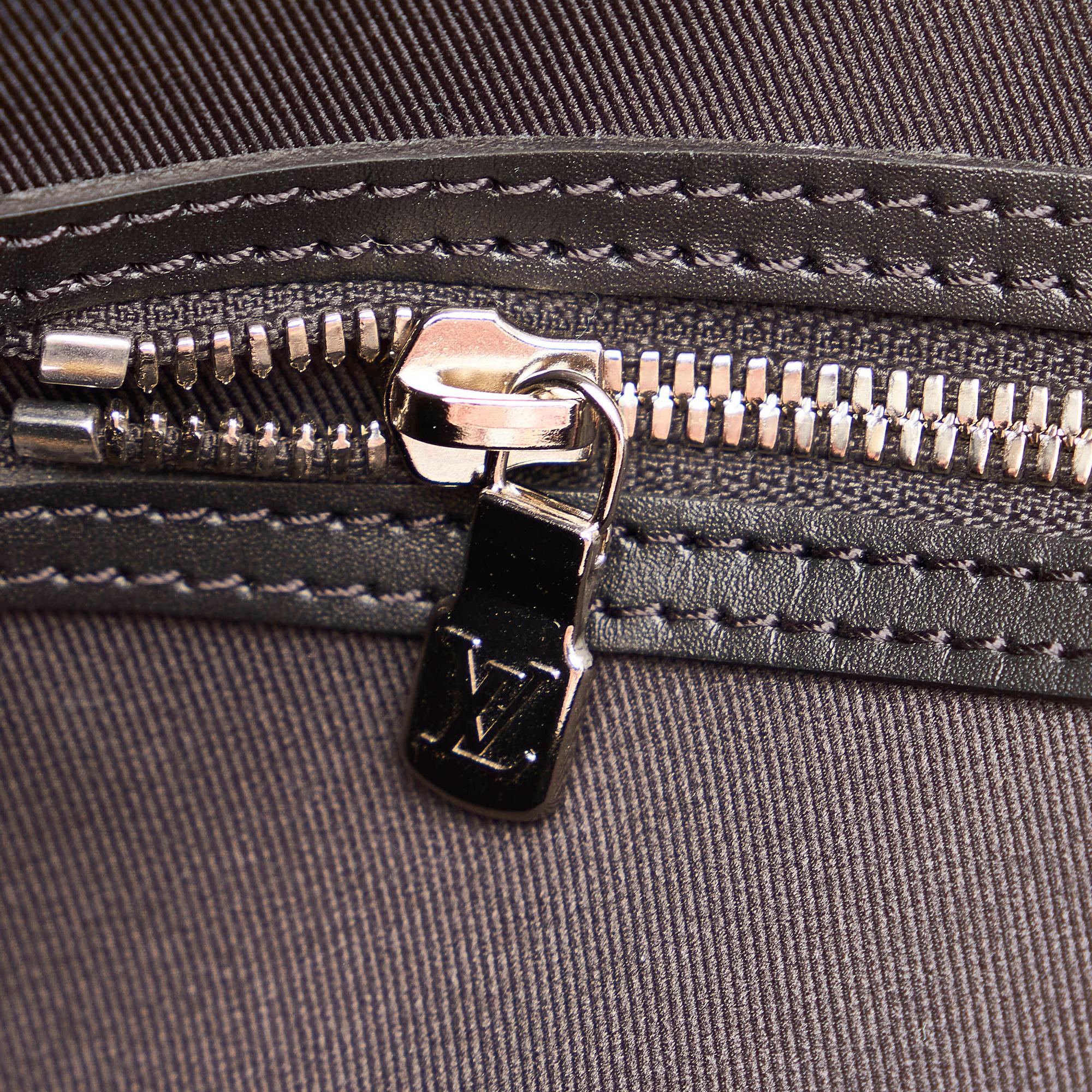 Louis Vuitton Epi FIFA World Cup Keepall Bandouliere 50 (SHG-31447)