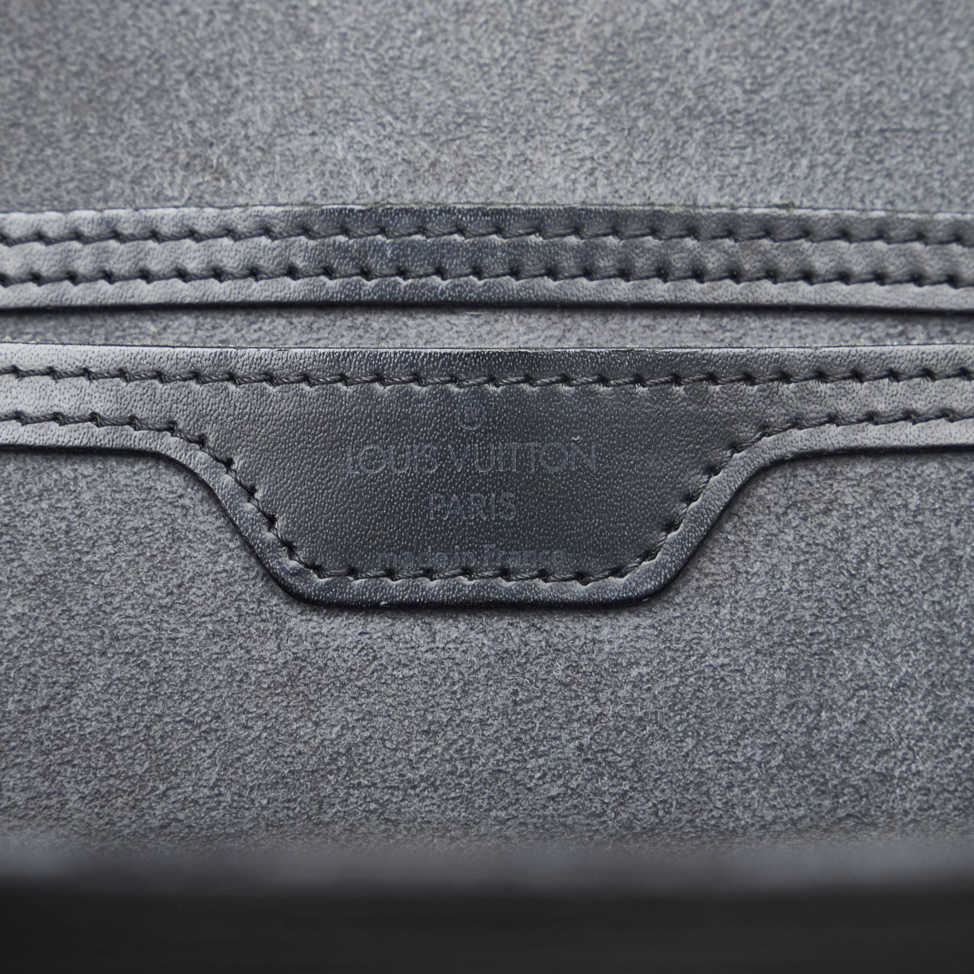 Louis Vuitton Epi Gobelins (SHG-8F4Z35)