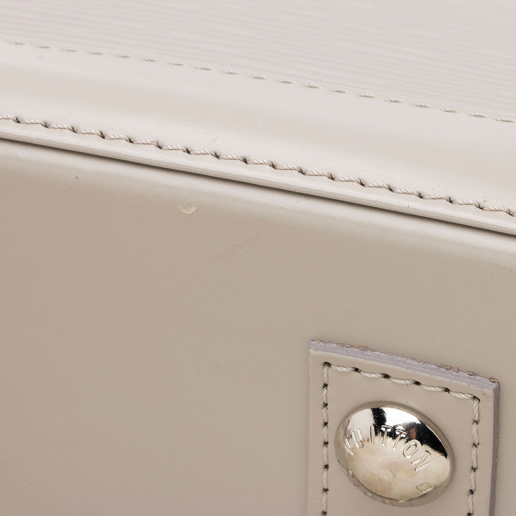 Louis Vuitton Epi Leather Alma PM Satchel (SHF-nM4eEK)