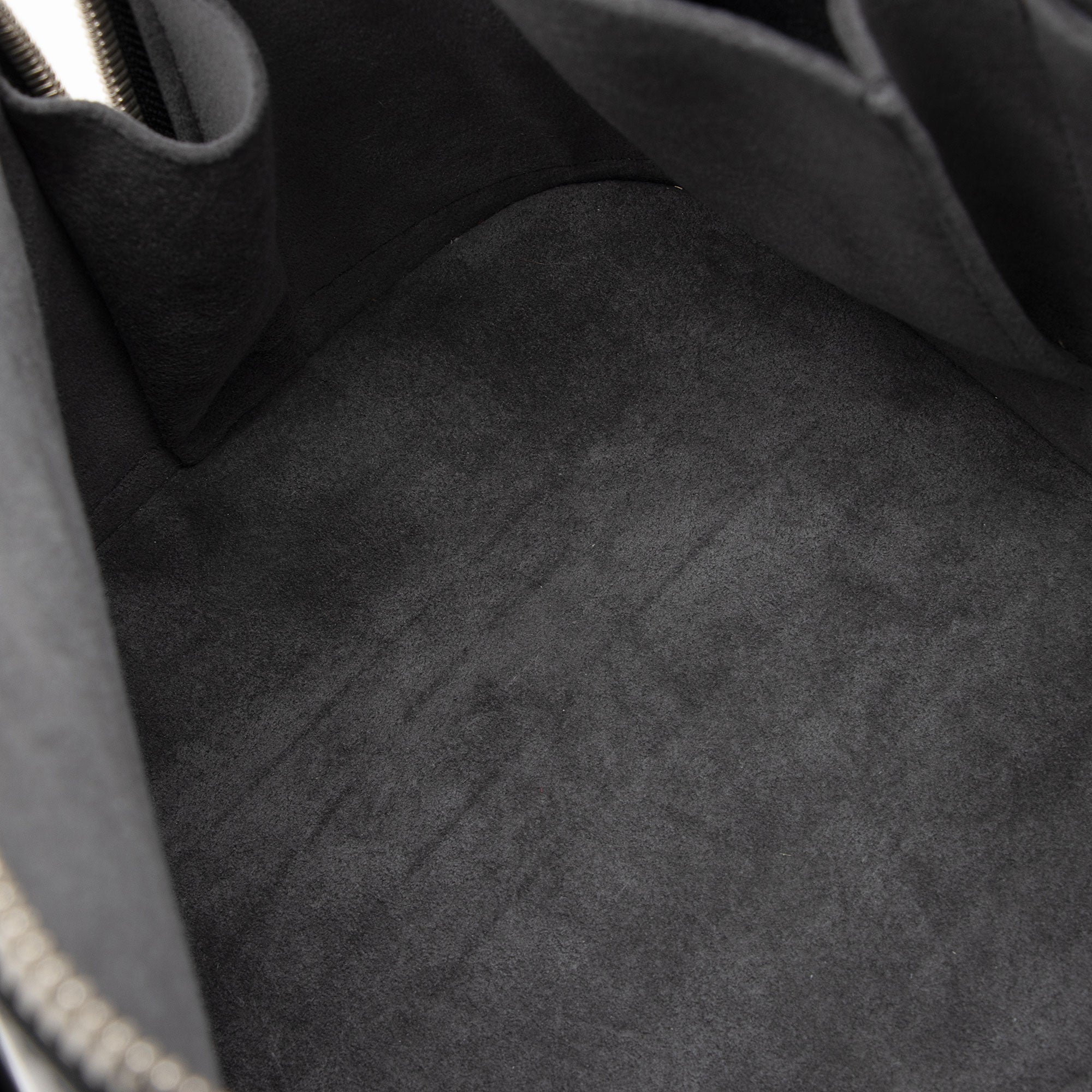 Louis Vuitton Epi Leather Alma PM Satchel (SHF-CTUQ3Z)