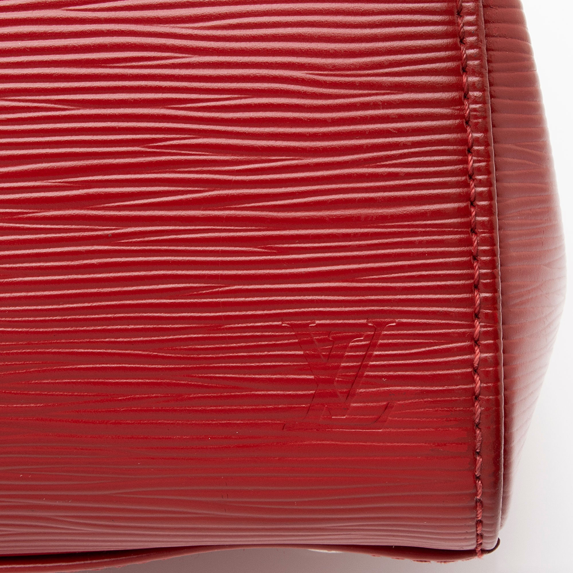 Louis Vuitton Epi Leather Brea MM Satchel (SHF-AzTR36)