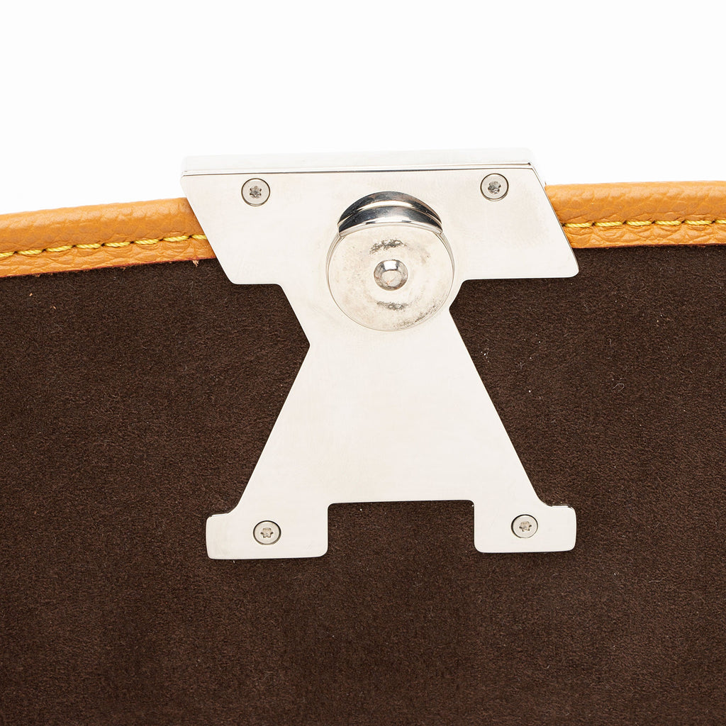 Louis Vuitton Epi Leather Buci NM Shoulder Bag